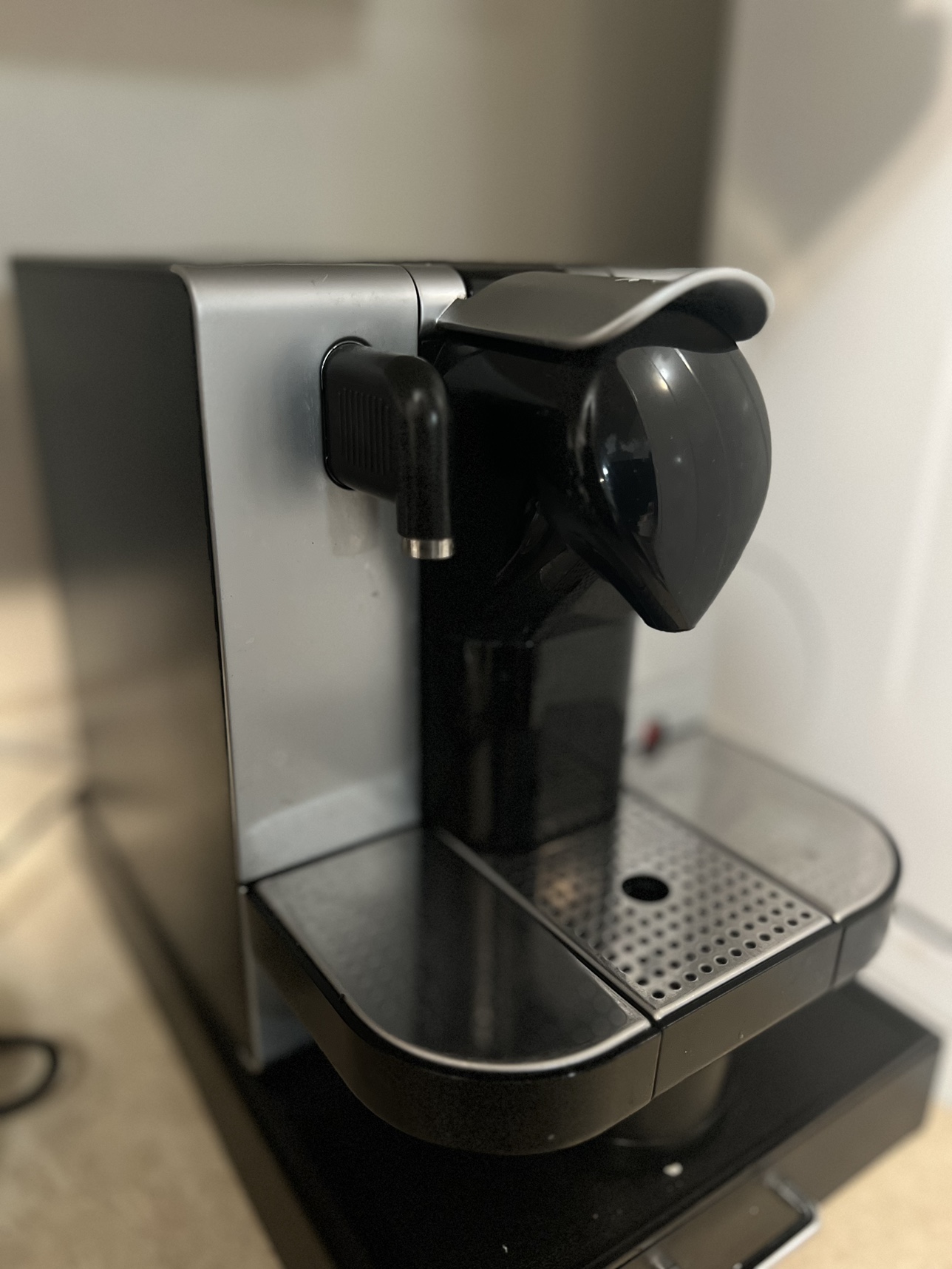 De'longhi nespresso machine