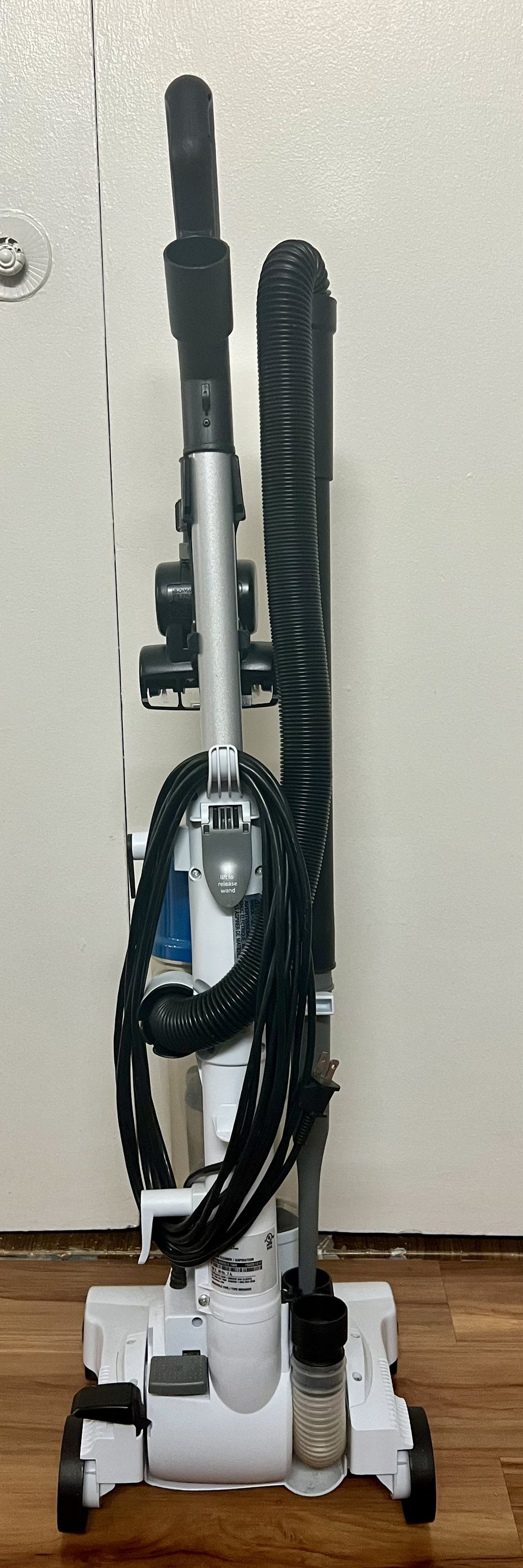 Vacuum - photo 5