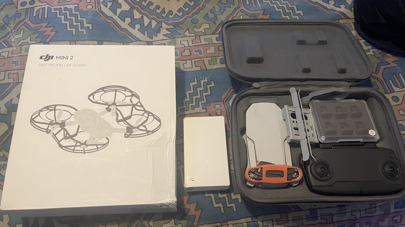 DJI Mini SE + EXTRAS