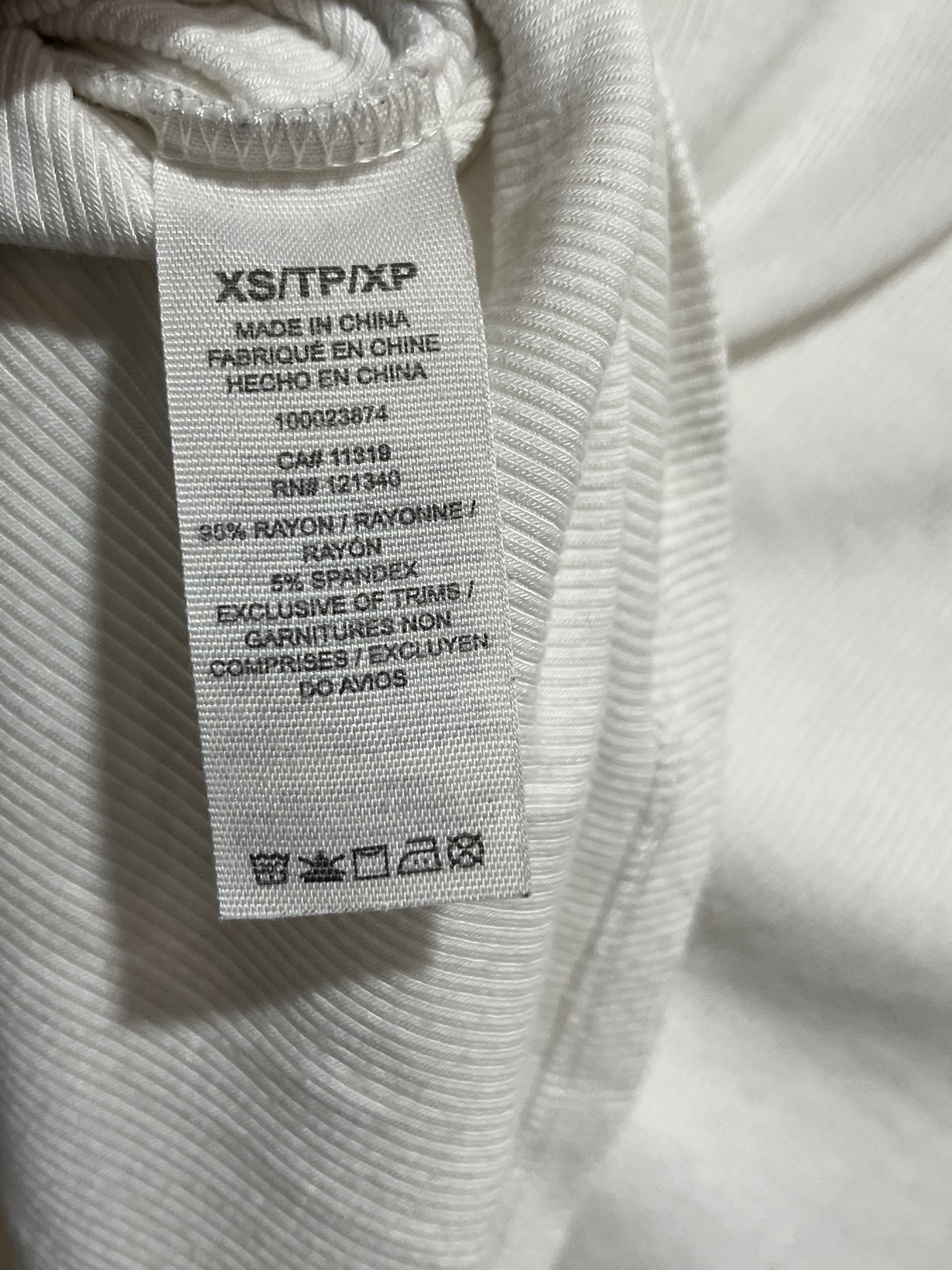 Garage white ribbed long sleeve shirt sz XS / S - photo 4