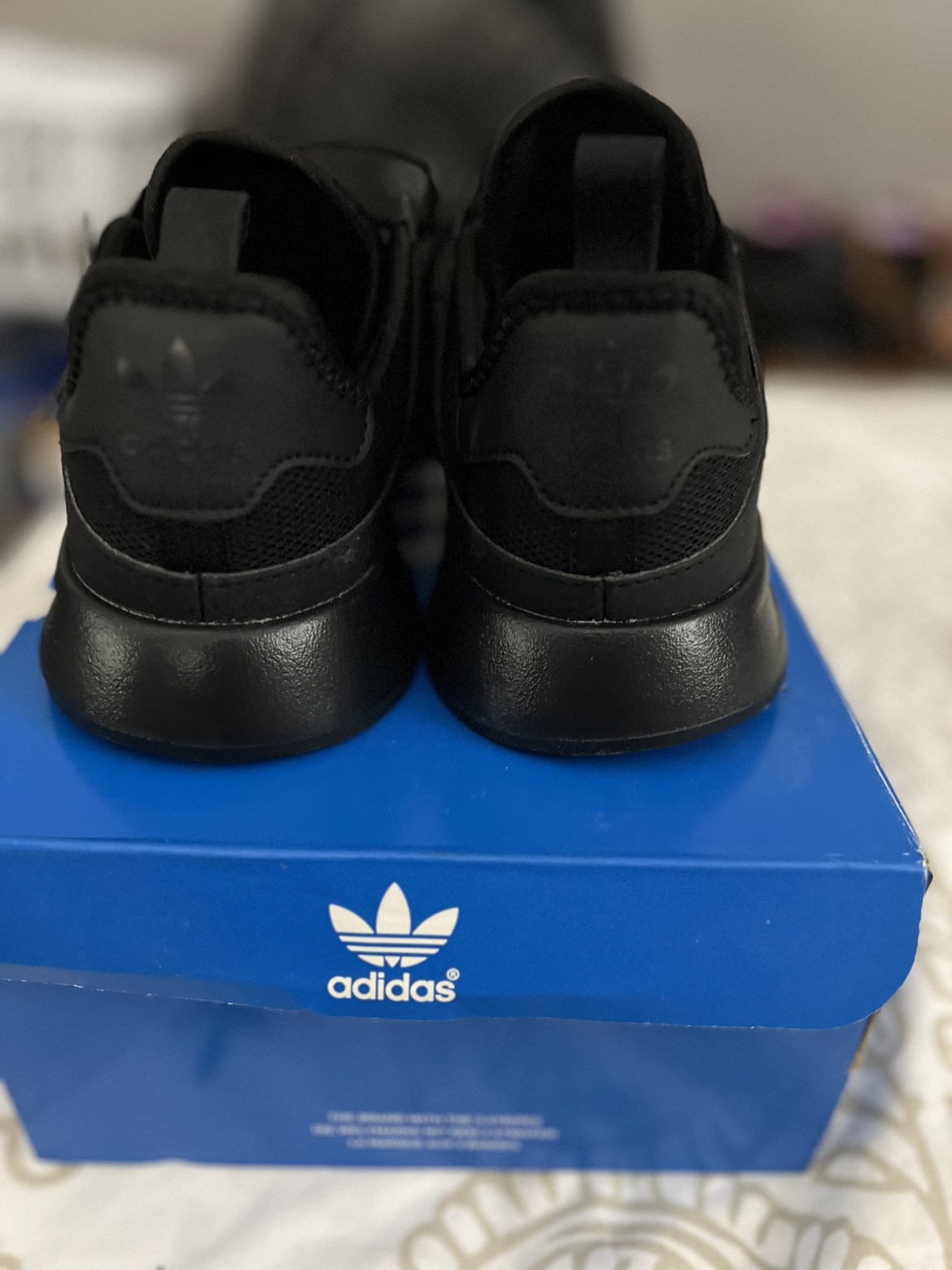 Black Adidas Ortholite Ladies sneakers size 6.0 image indicator(5)