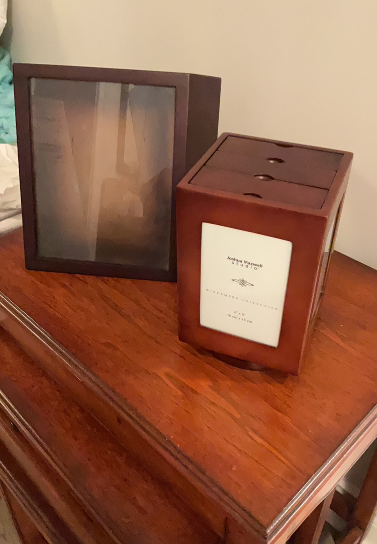 ⭐️ Picture Frames and Storage - photo 2