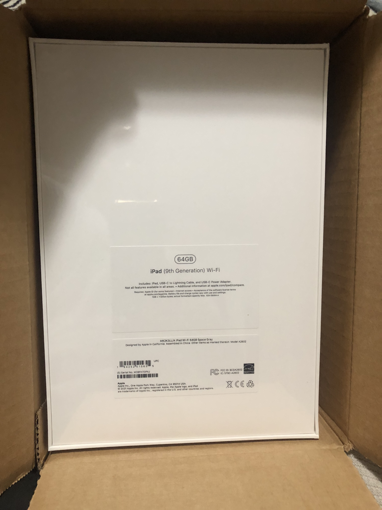 iPad Brand New, 9th Gen, 64 GB WIFI - photo 3
