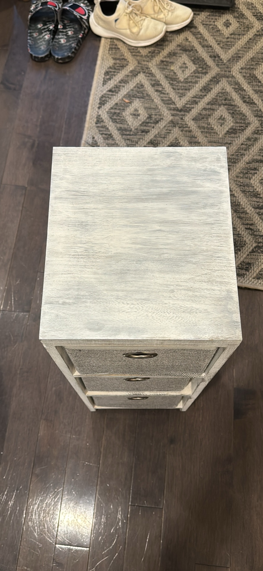 MOVING SALE - Storage & organization - photo 3