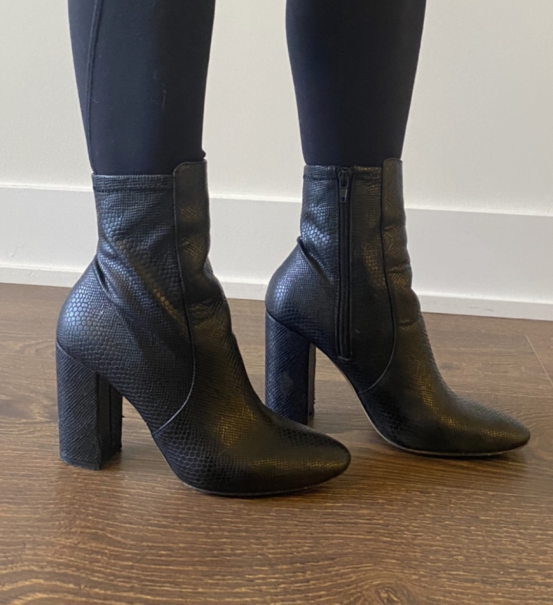 Vegan textured leather ankle boots #freecyle thumbnail