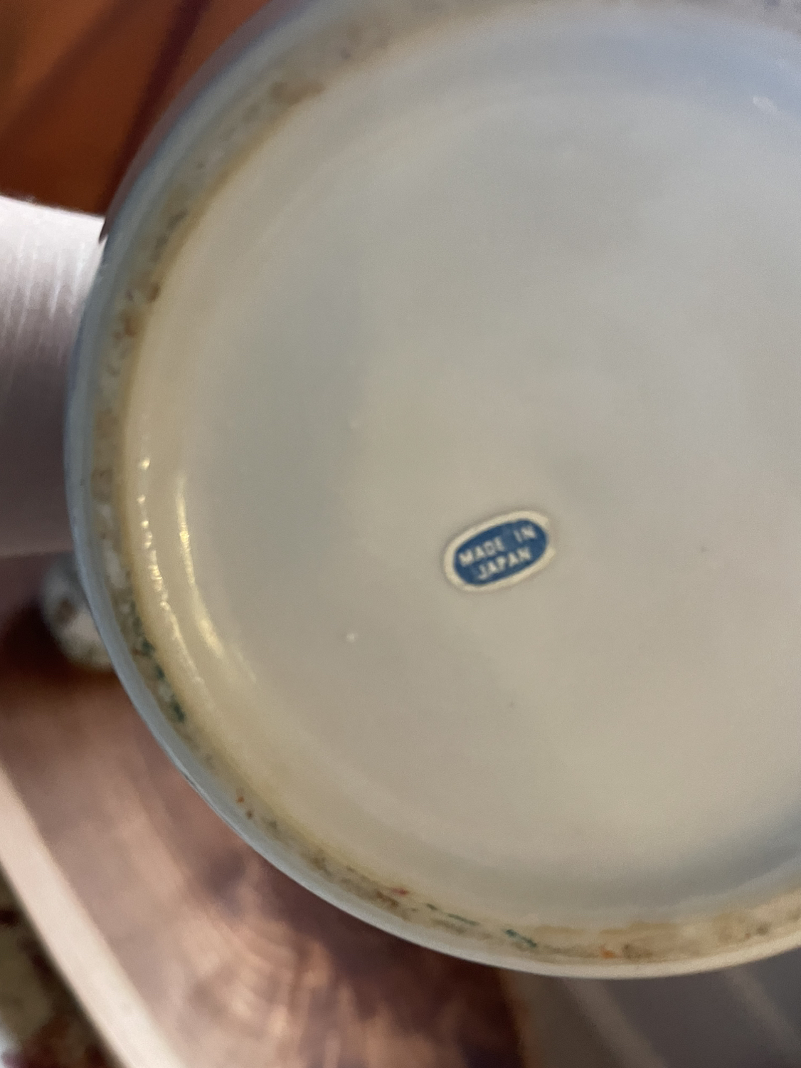 Vintage Ceramic Japanese Teapot with 3 Cups image indicator(5)