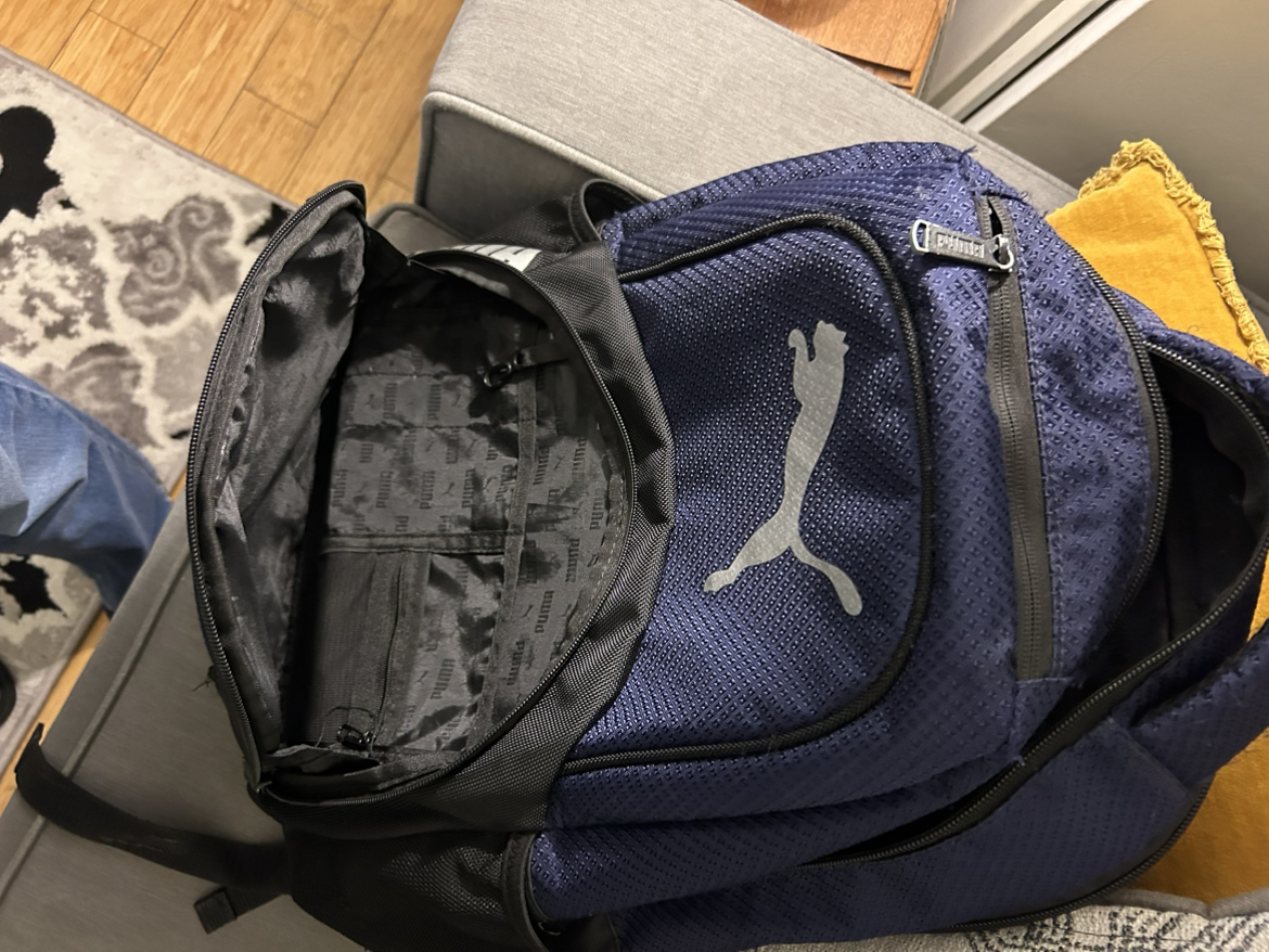 Puma backpack image indicator(2)