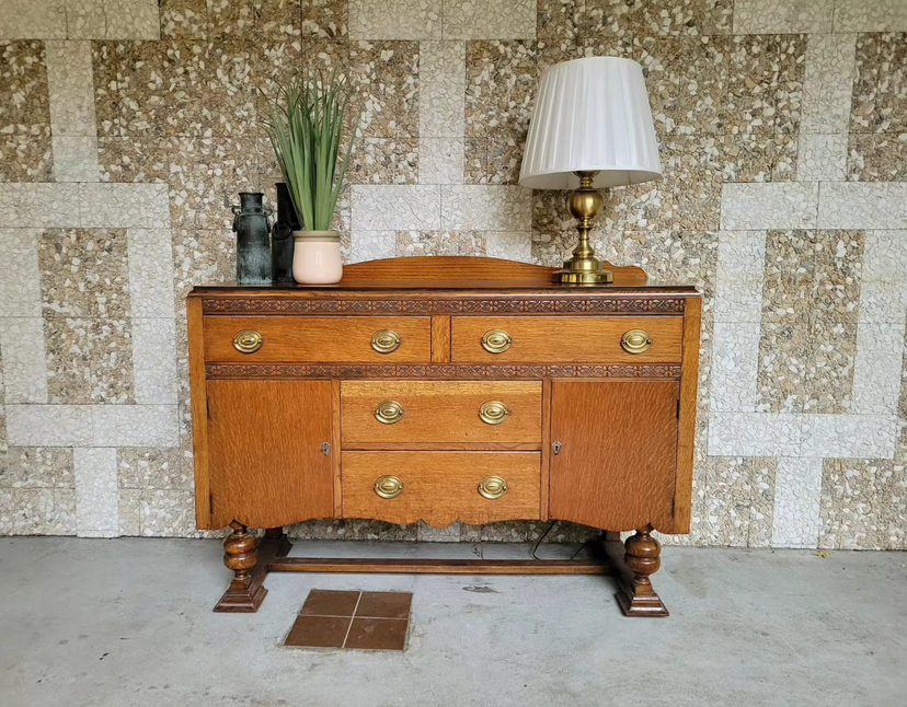Antique Tiger Oak Buffet (Delivery Available) thumbnail