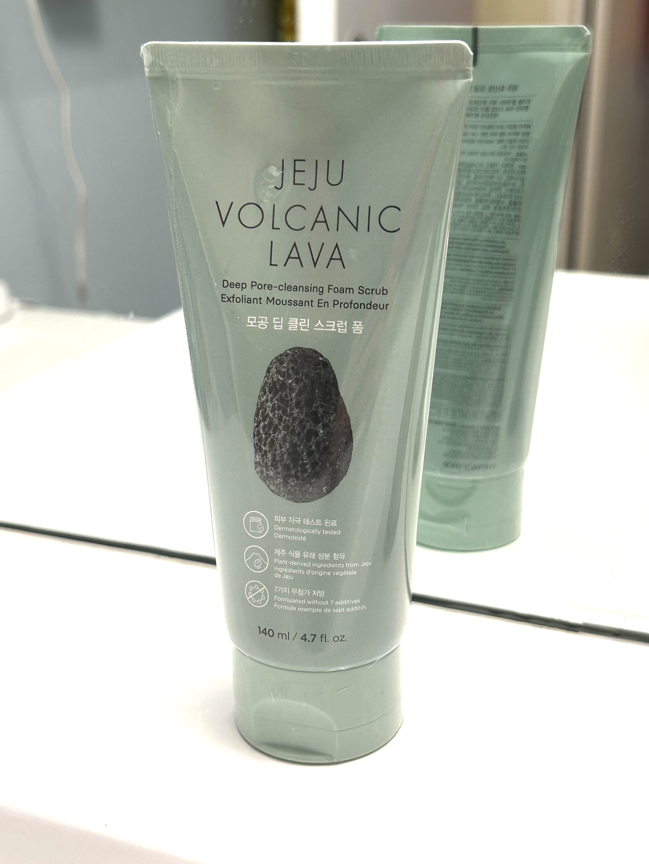 Cleansing Foam Scrub Exfoliator (Korean skincare) image indicator(4)