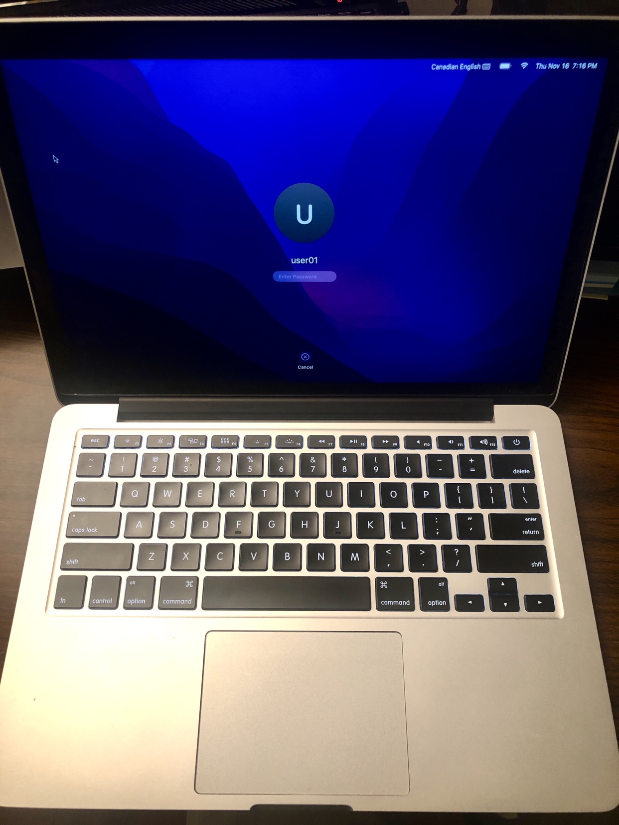 Macbook Pro 13 inch (Early 2015) with charger - photo 3