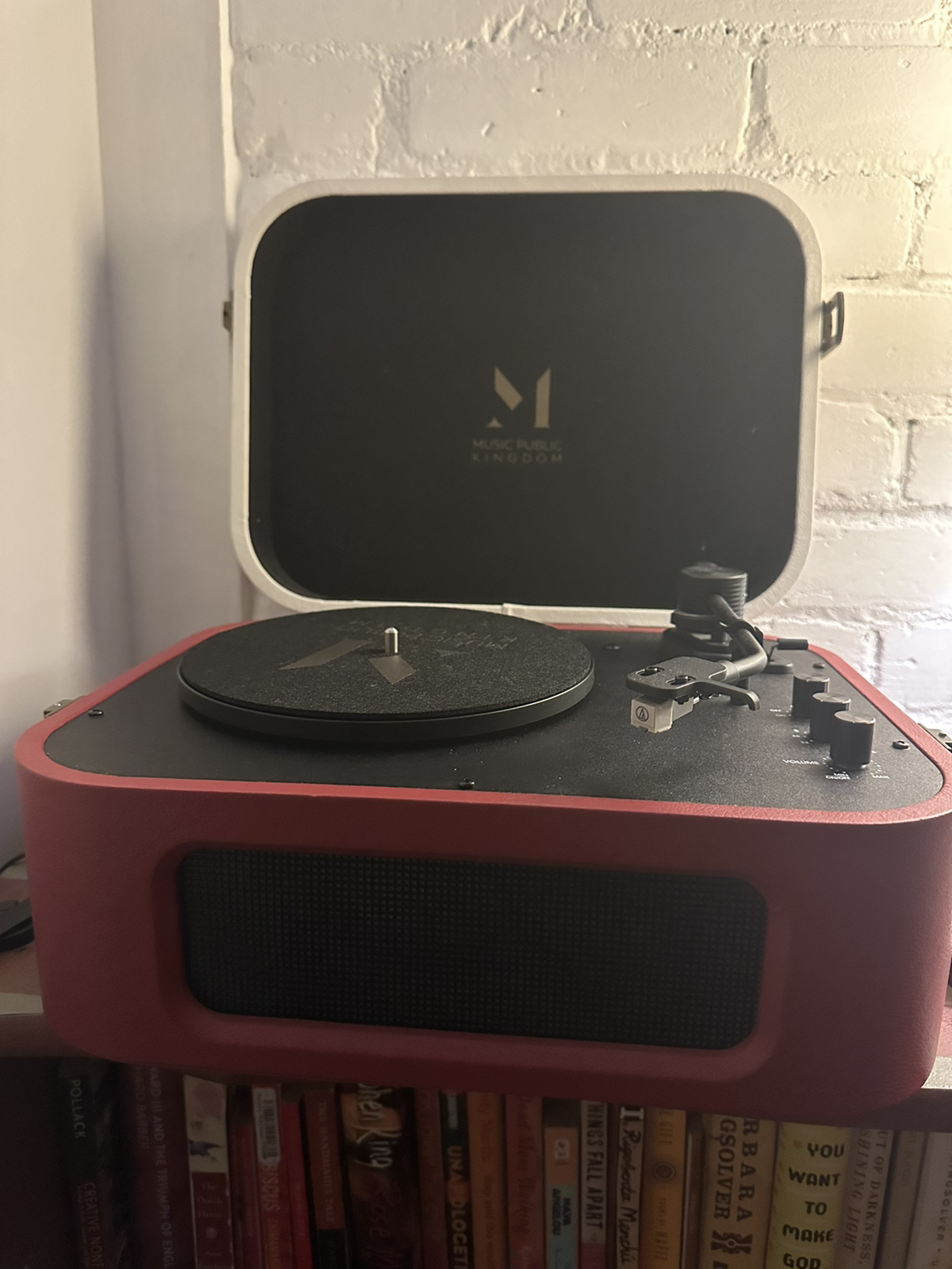 Record Player - photo 5