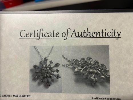 Women’s sterling silver snowflake necklace image indicator(4)