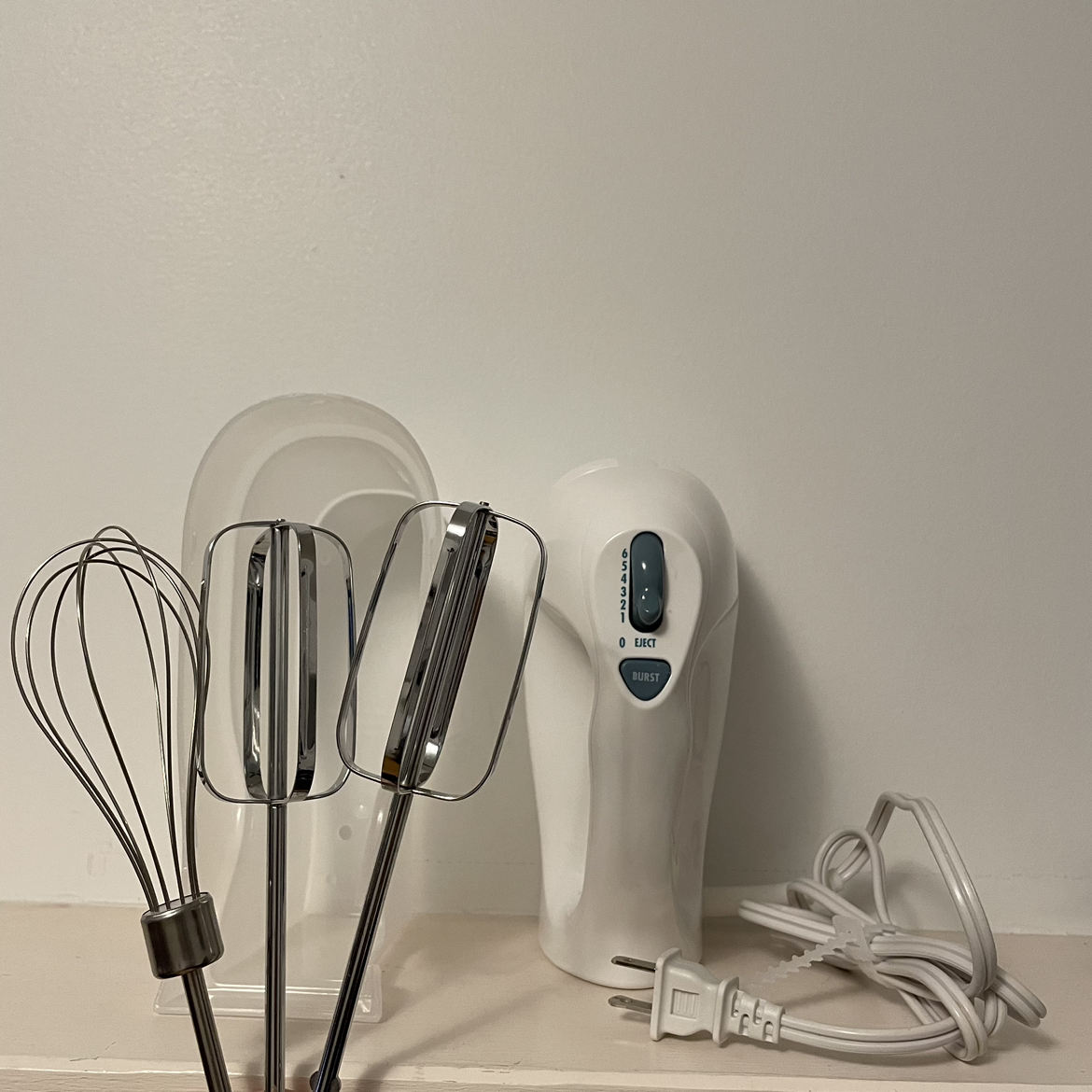 Hamilton beach hand mixer
