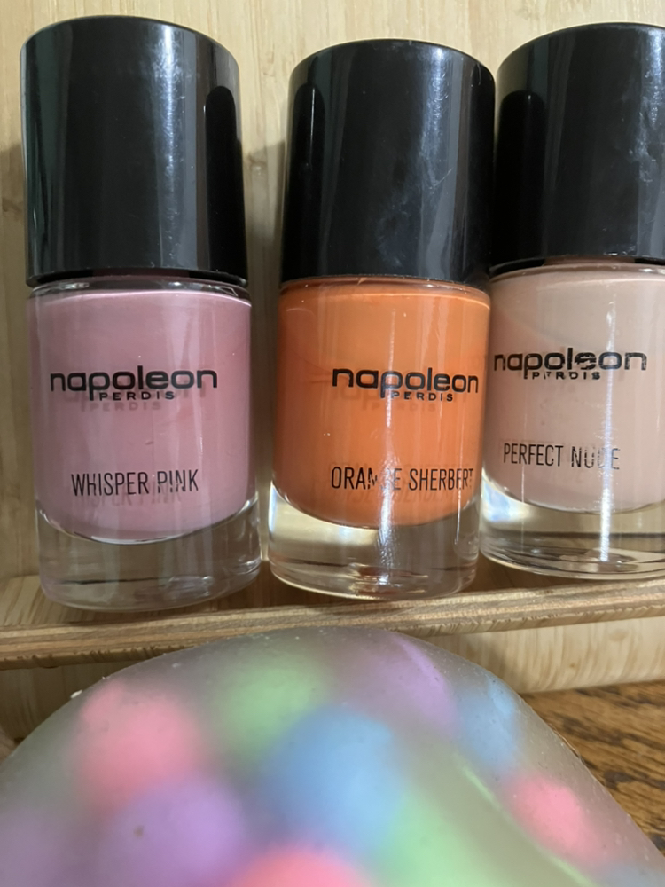 Nail polish - photo 2