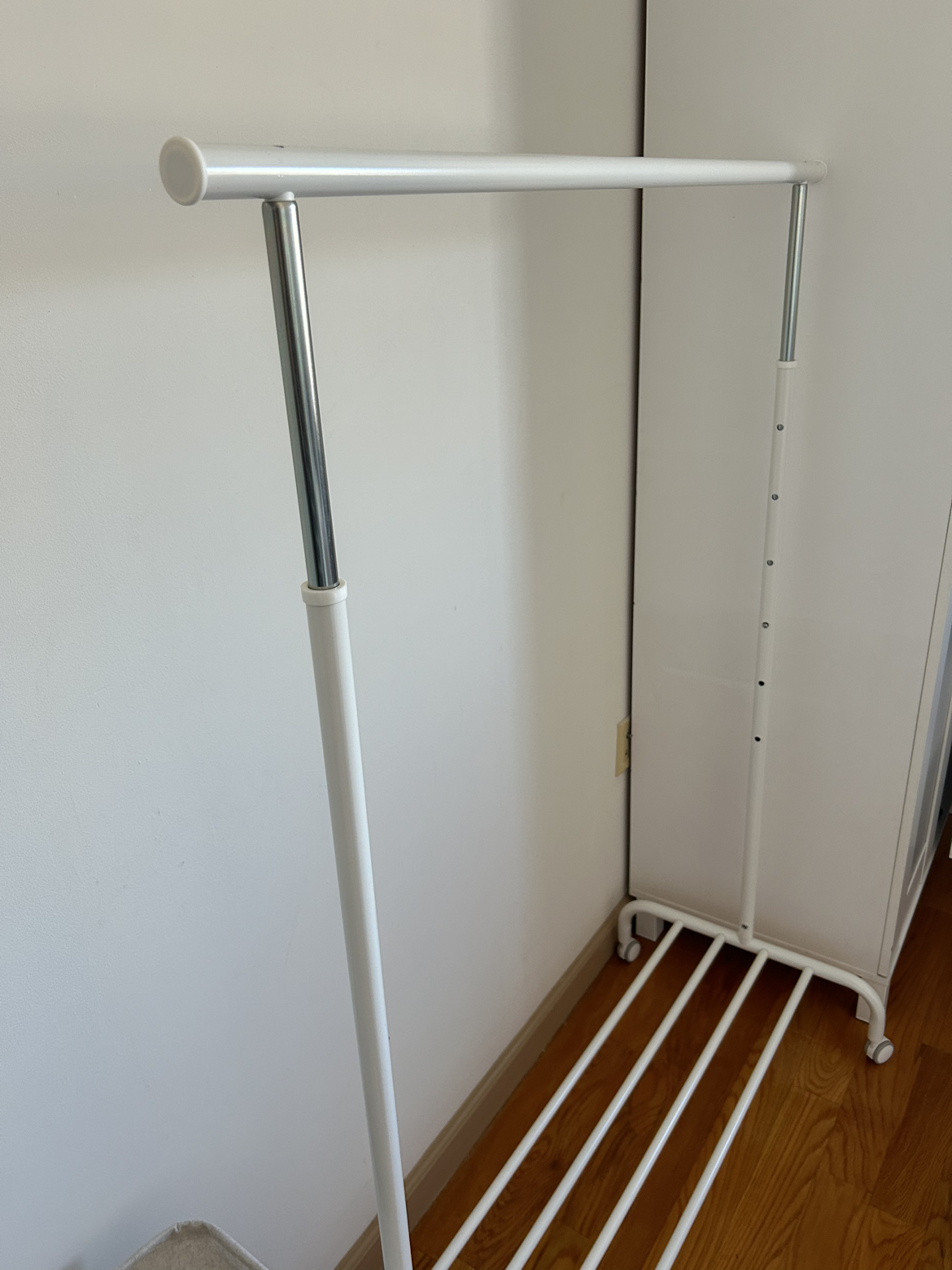 Ikea Clothes Rack - photo 2