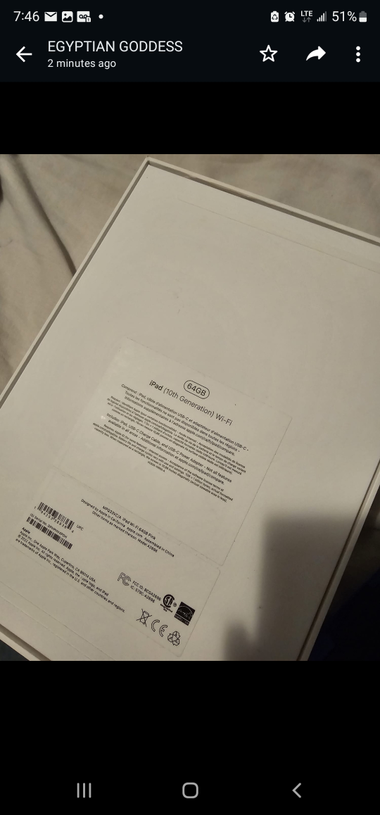iPad 10th generation like new - photo 2