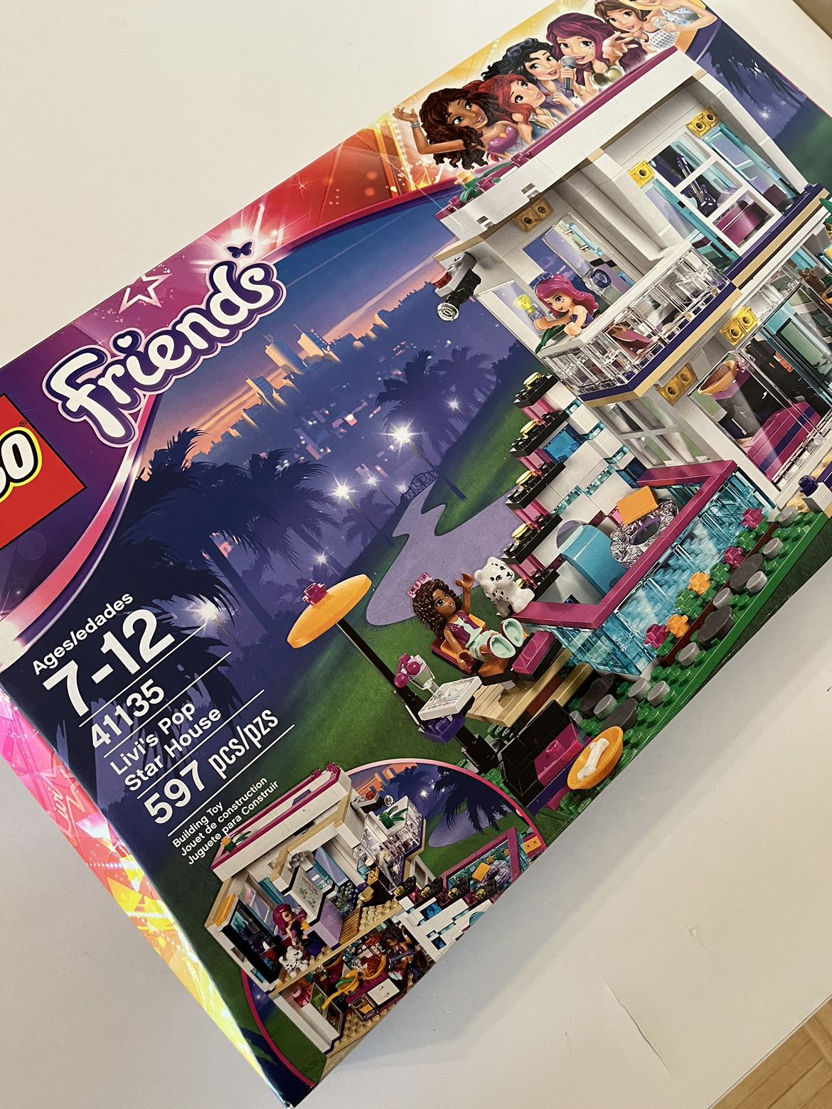 Lego 41135 Friends Livi’s Pop Star House - photo 2