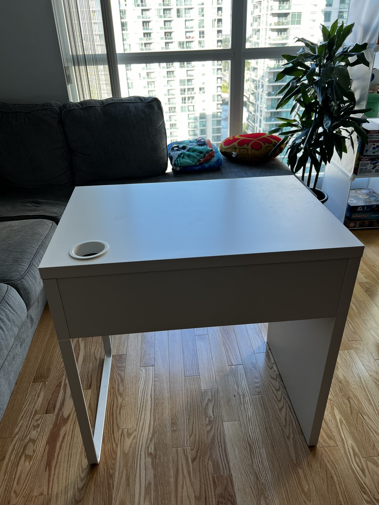 IKEA Desk - photo 4