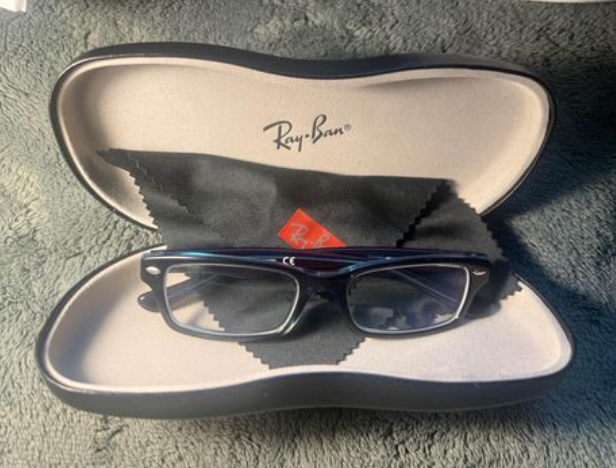 Prescription Ray•Ban glasses image indicator(2)