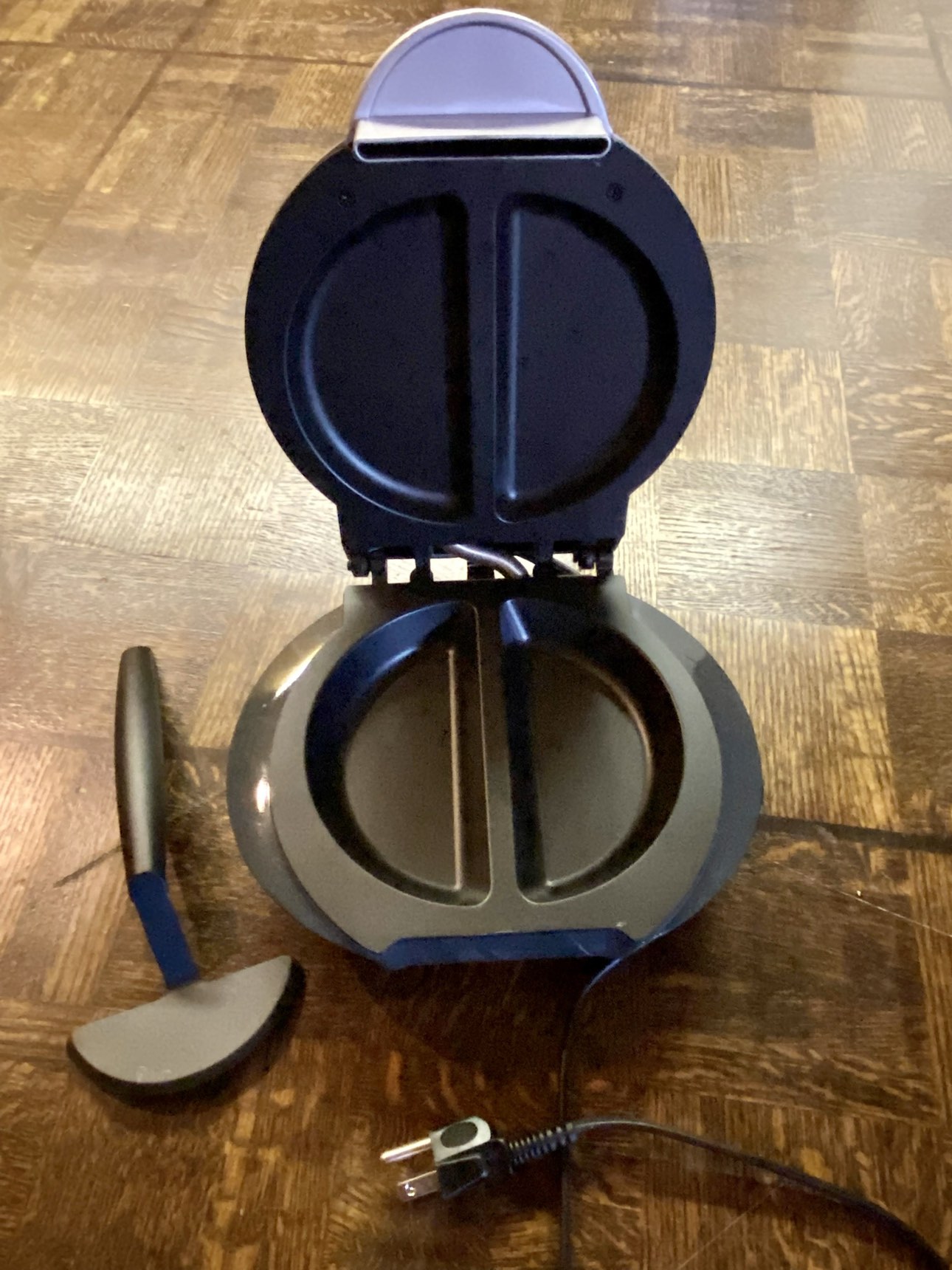 GT Xpress Small Contertop Grill image indicator(2)