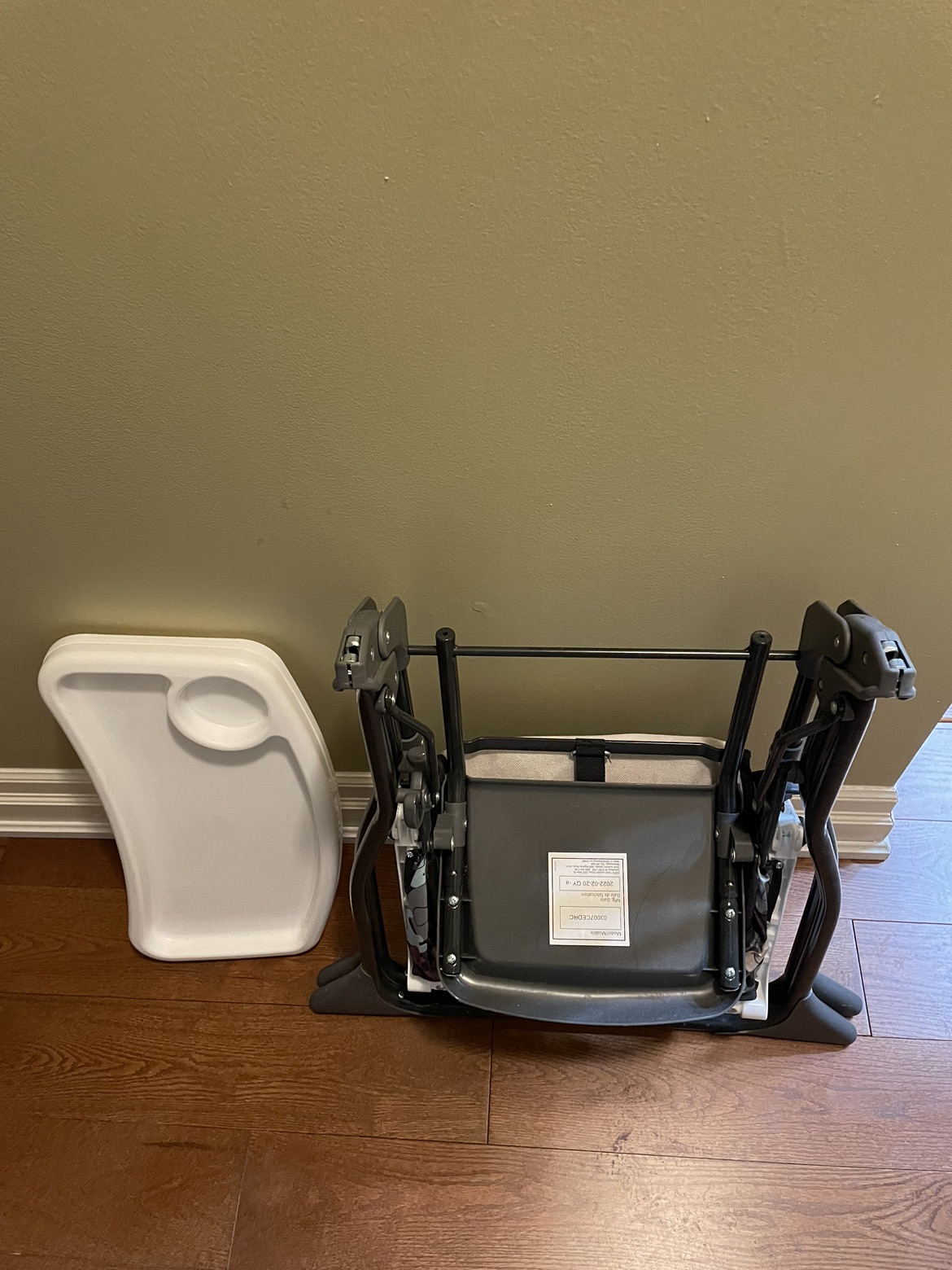 Cosco Simple Fold High Chair - Elephant Puzzle - photo 3