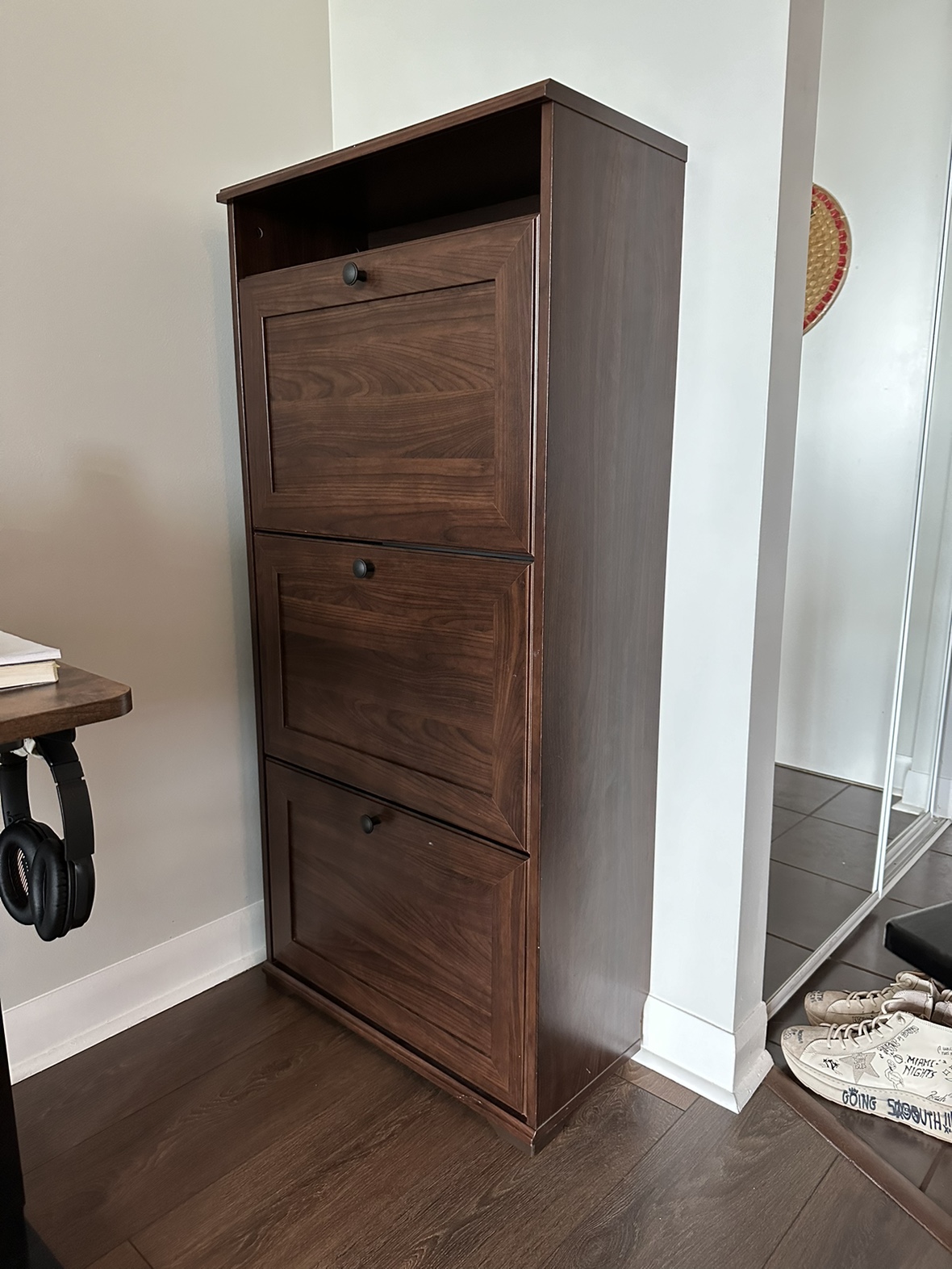 Shoe rack