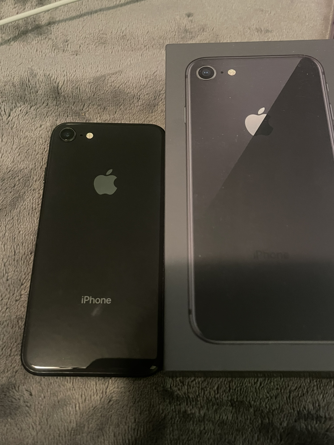 iPhone 8