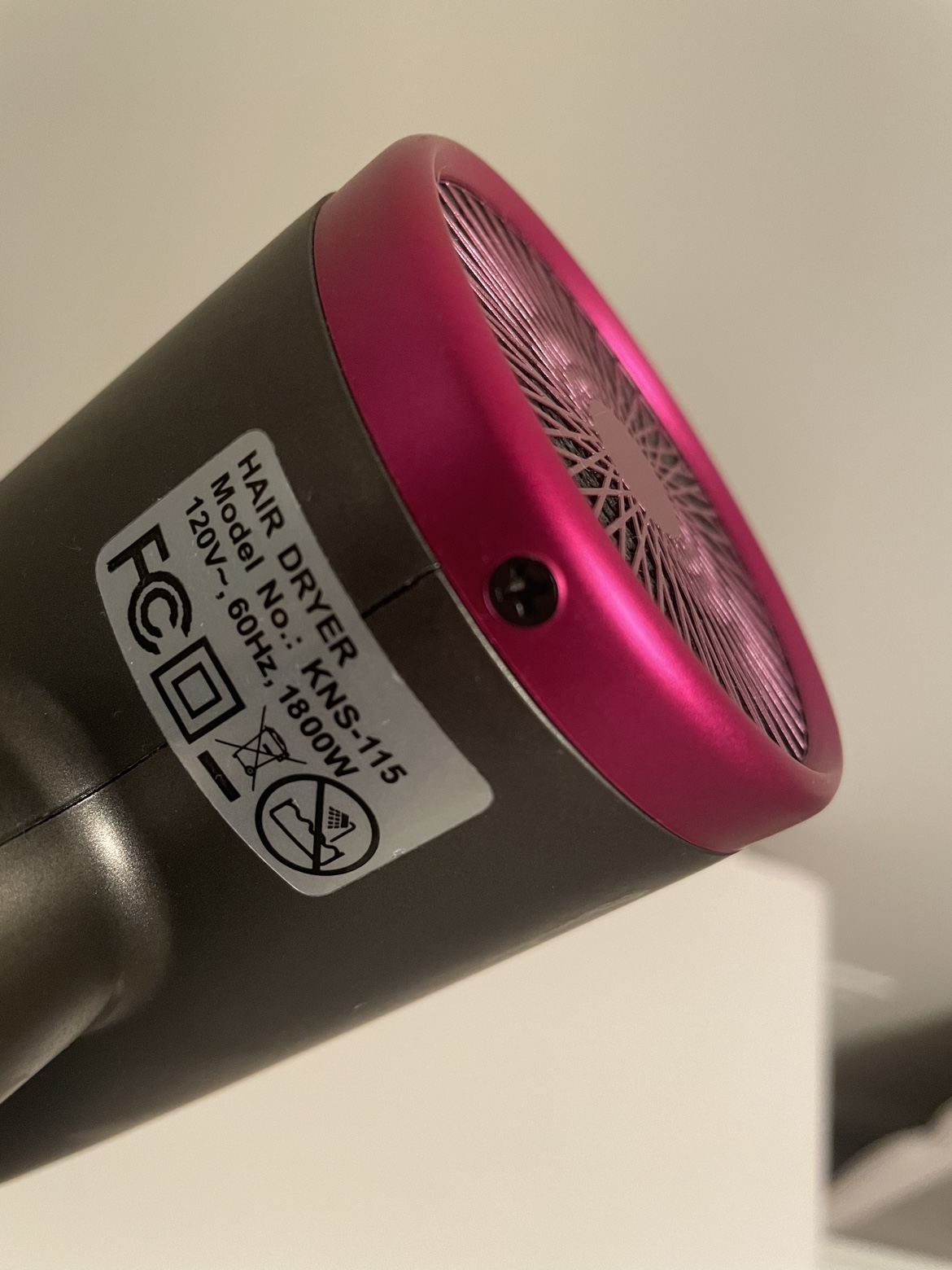 1800W Ionic Hair Dryer - photo 3