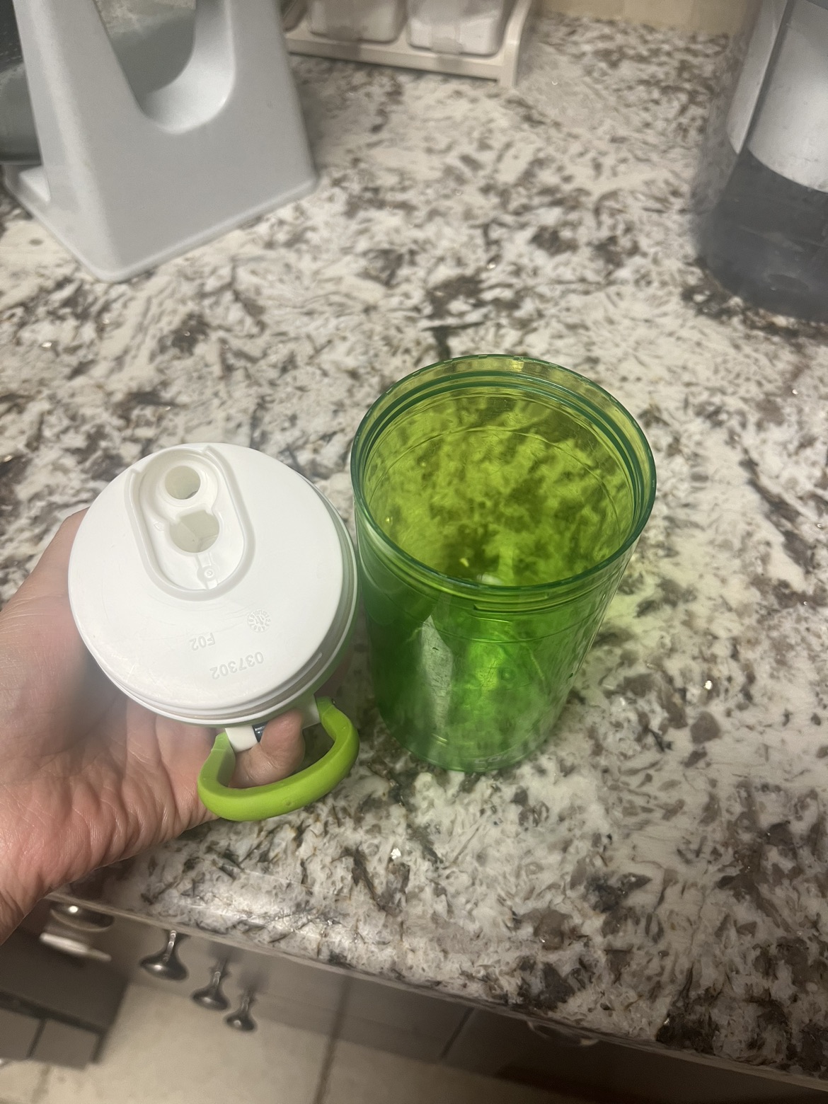 Contigo kids snack & water bottle image indicator(4)