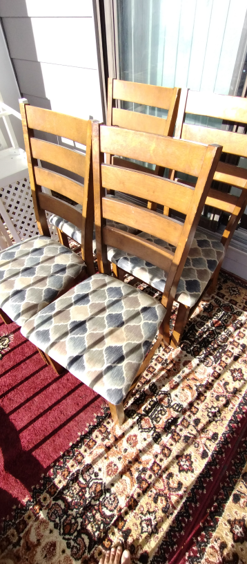 4 Dining Chairs - photo 3