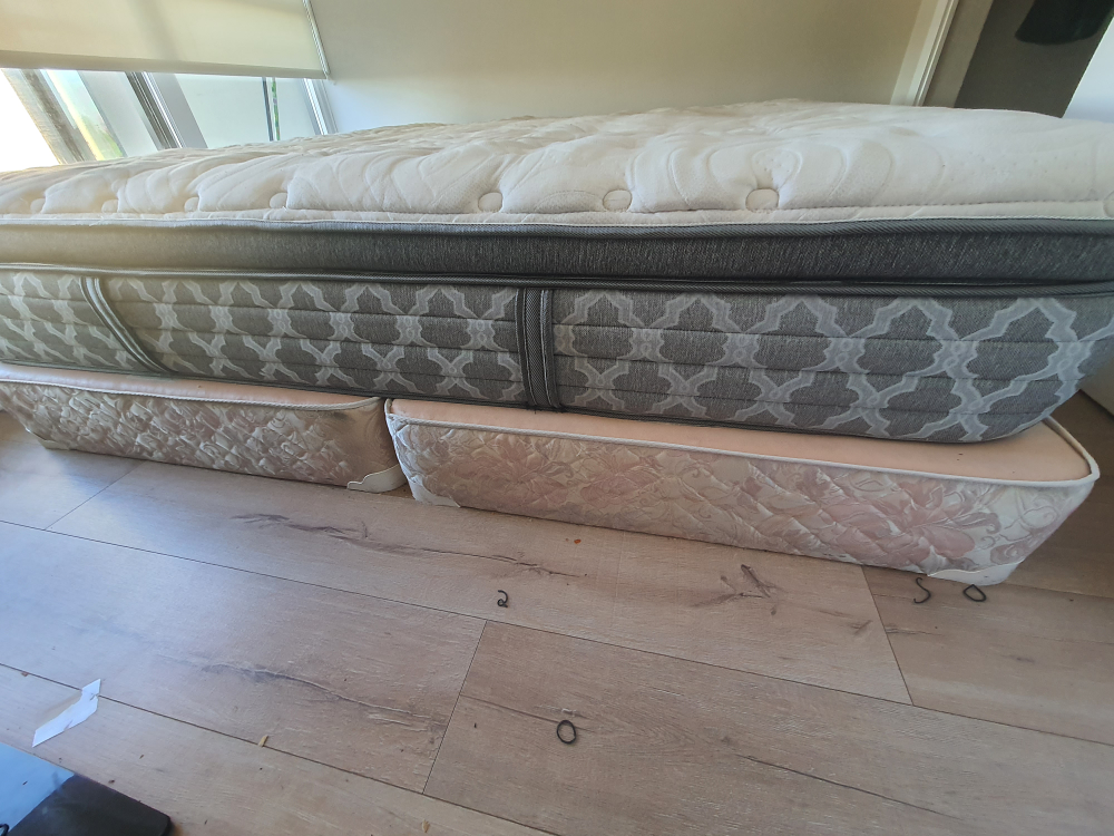 king size mattress and box spring thumbnail