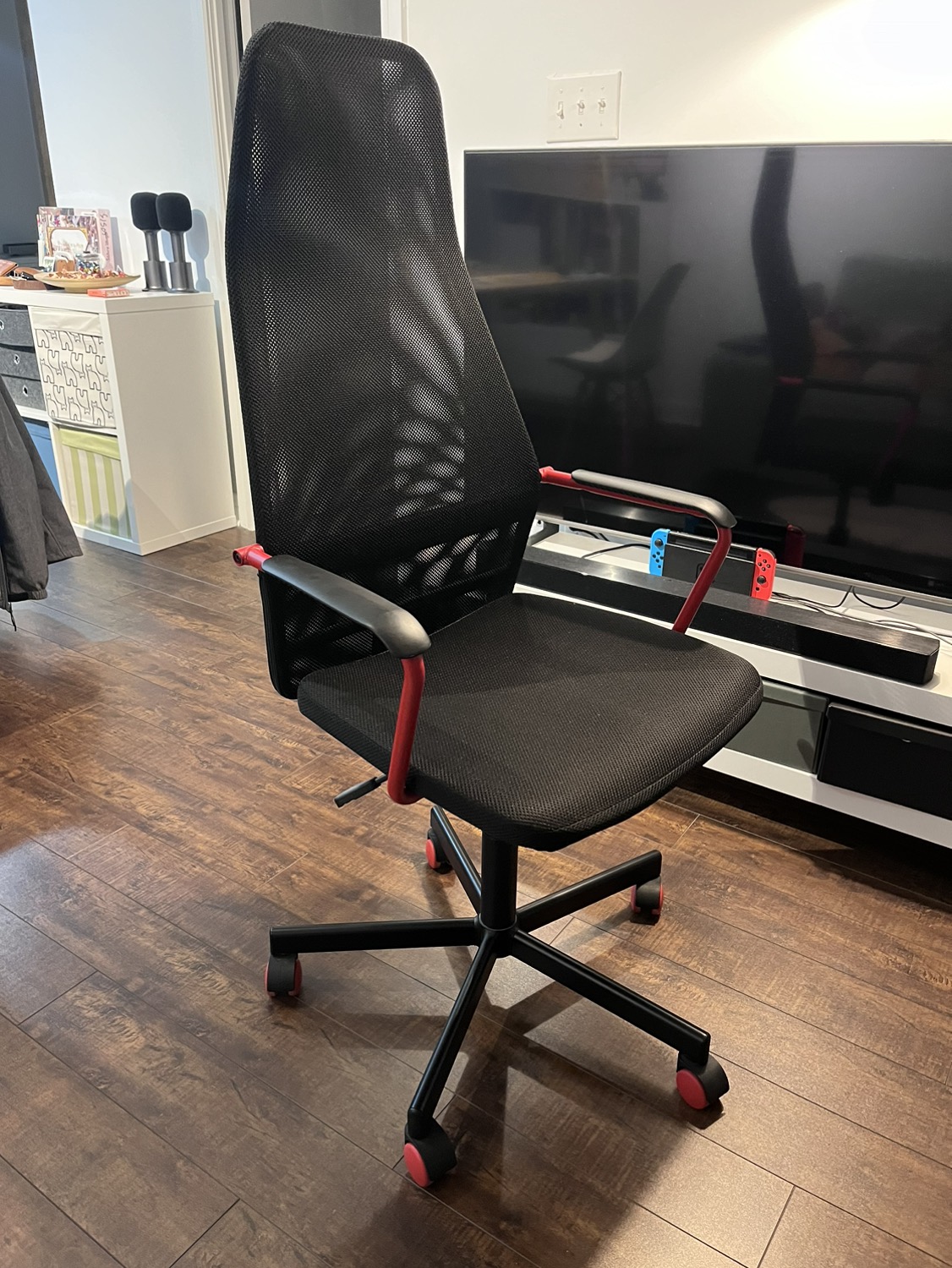IKEA computer chair / office chair thumbnail