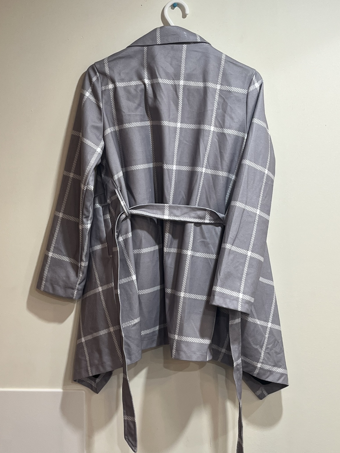 Kayaiv Asymmetric Women's Coat Belted Wrap Oversize Coat, grey image indicator(8)