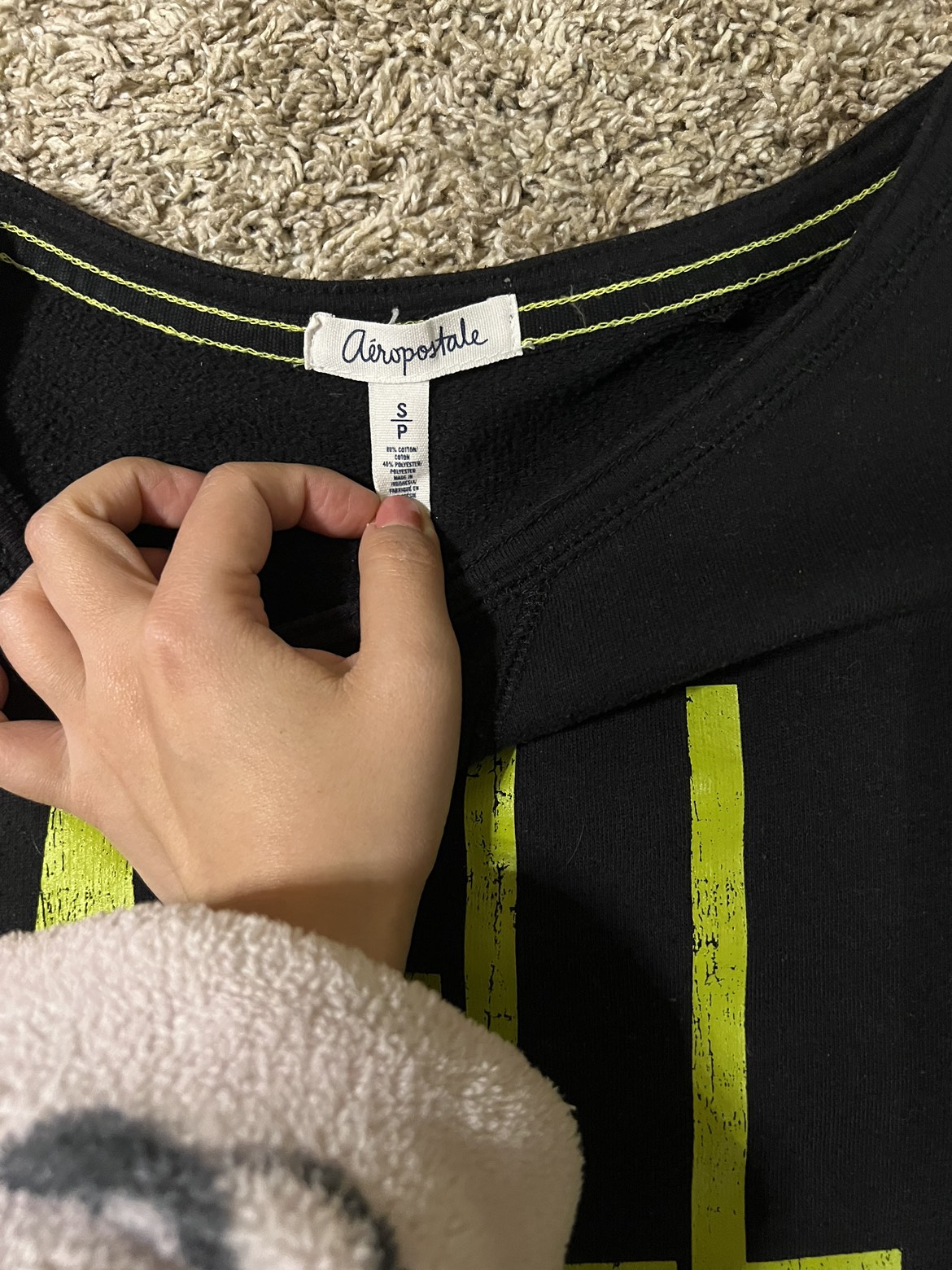 Aeropostale black sweatshirt sz S image indicator(10)