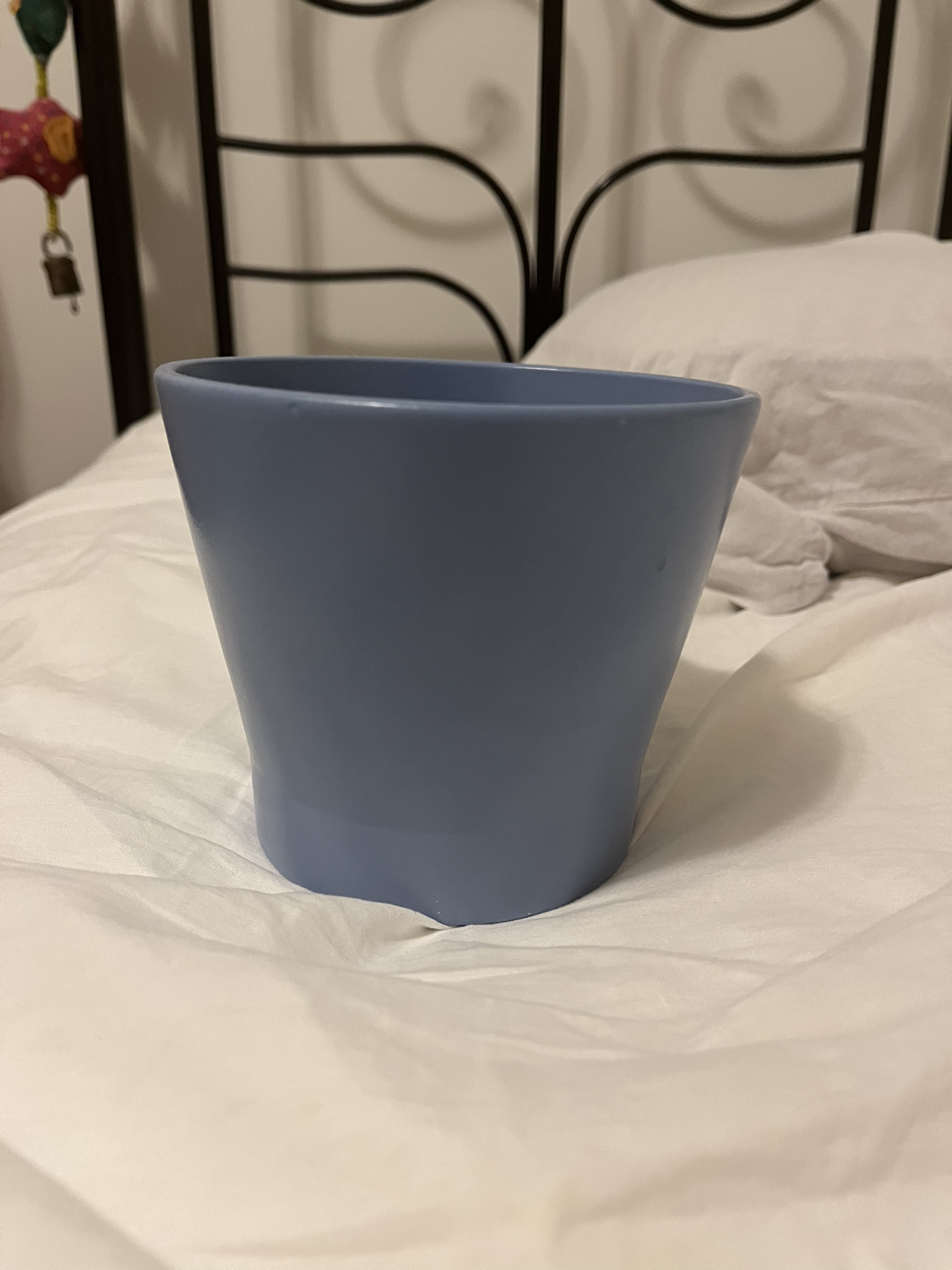 Flower pot thumbnail