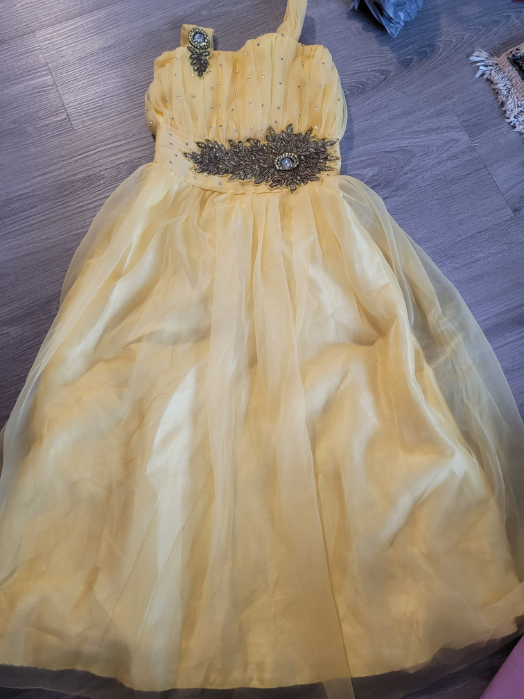 dresses size 7 8 9 and 10 each $20 - photo 4