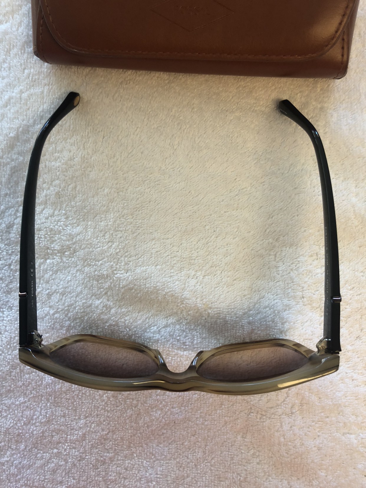 Women’s Fossil sunglasses - photo 2