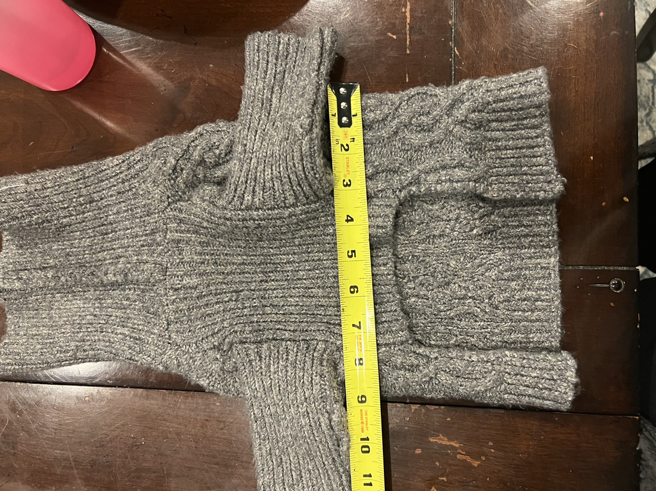 Dog sweater image indicator(9)