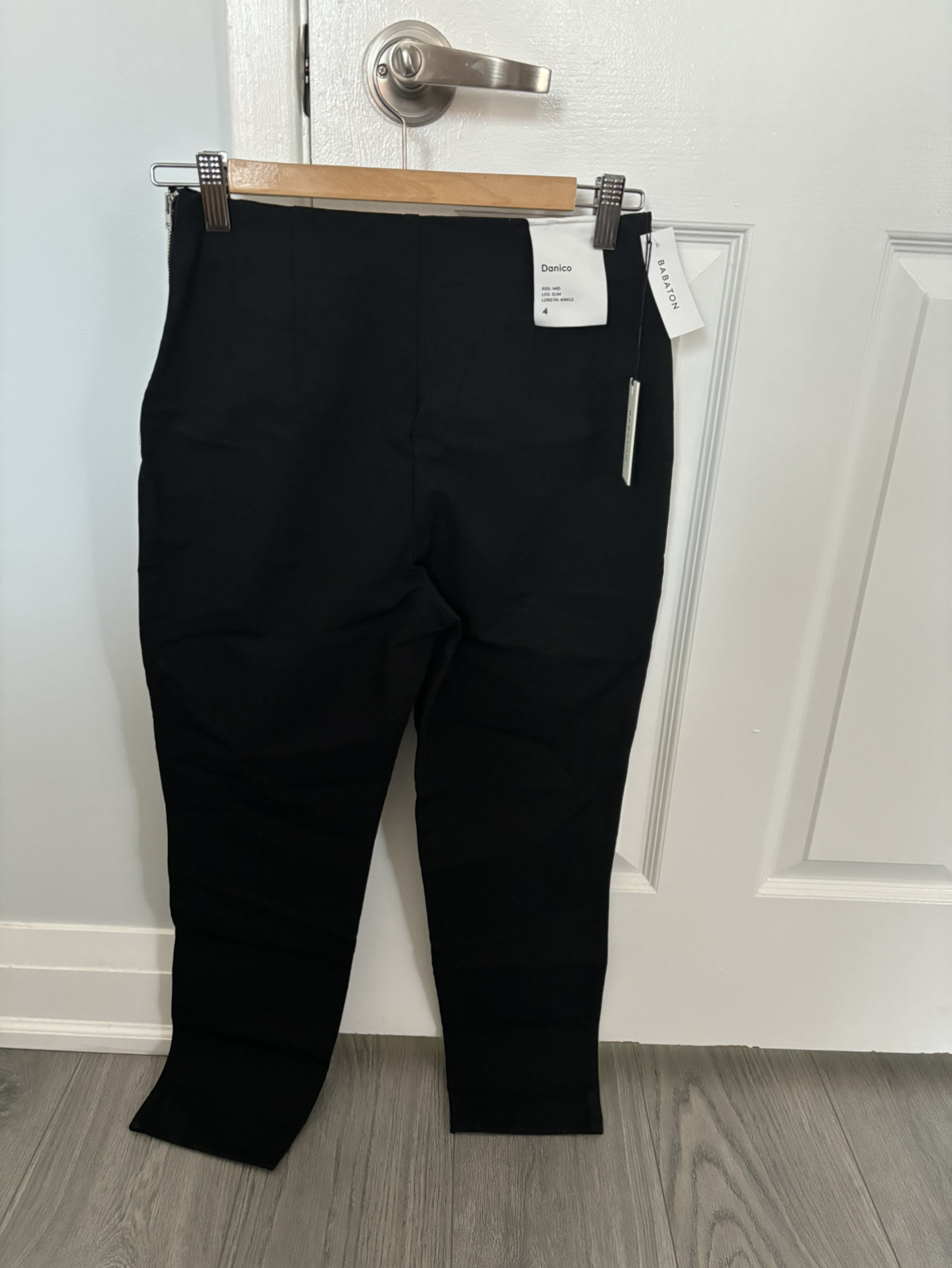 NWT Aritzia black pants - photo 2