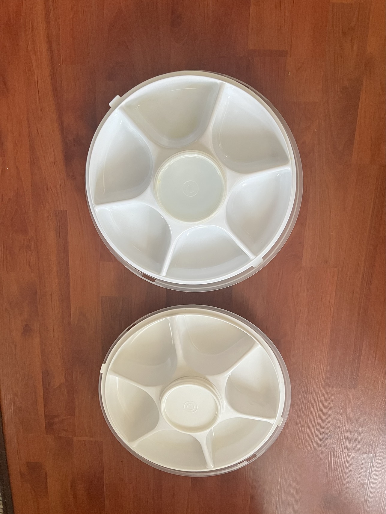 Fruit or Vegetable Platter with Lid for $20 each