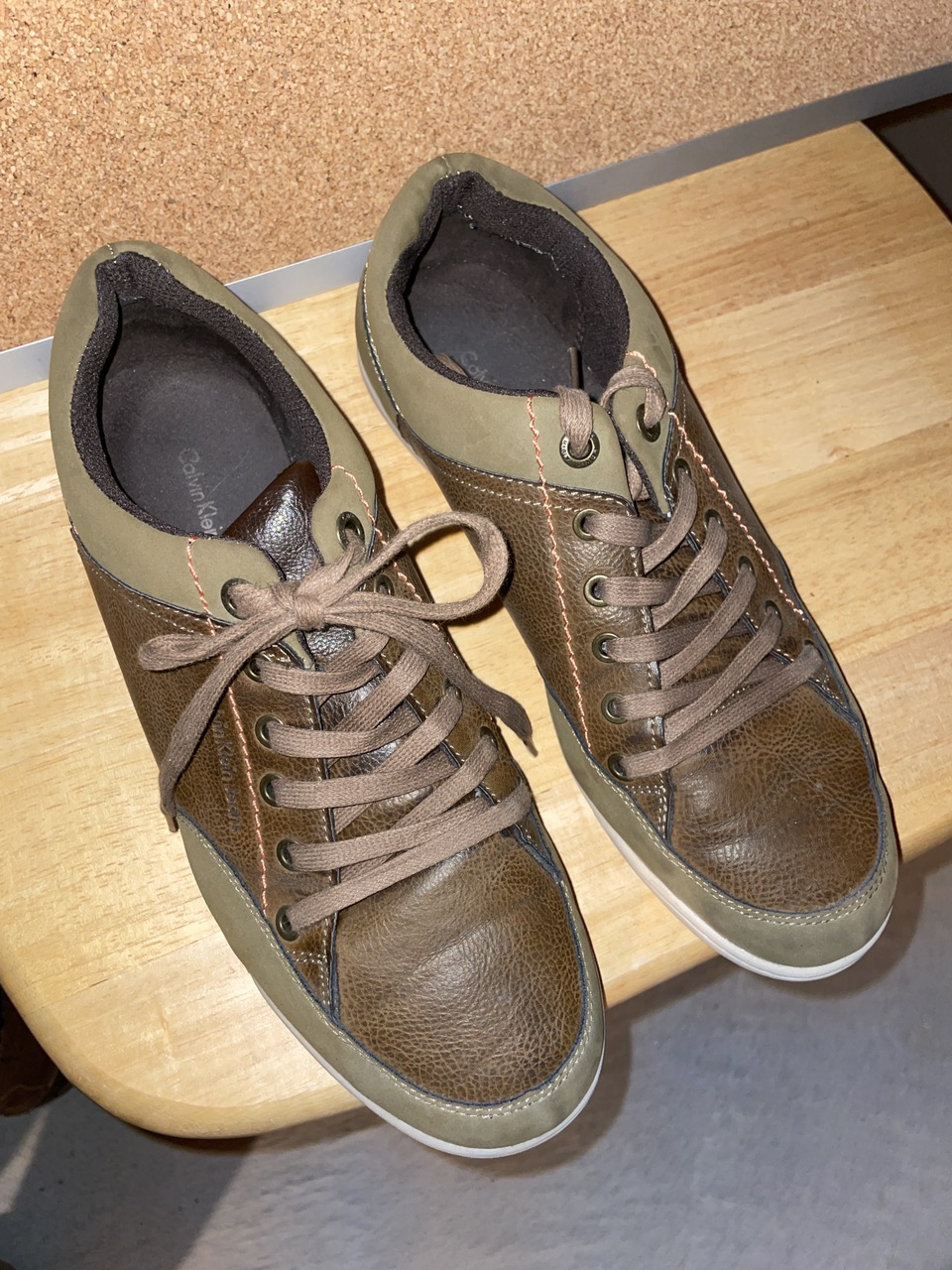 Men’s Calvin Klein leather/suede shoes size 9 thumbnail