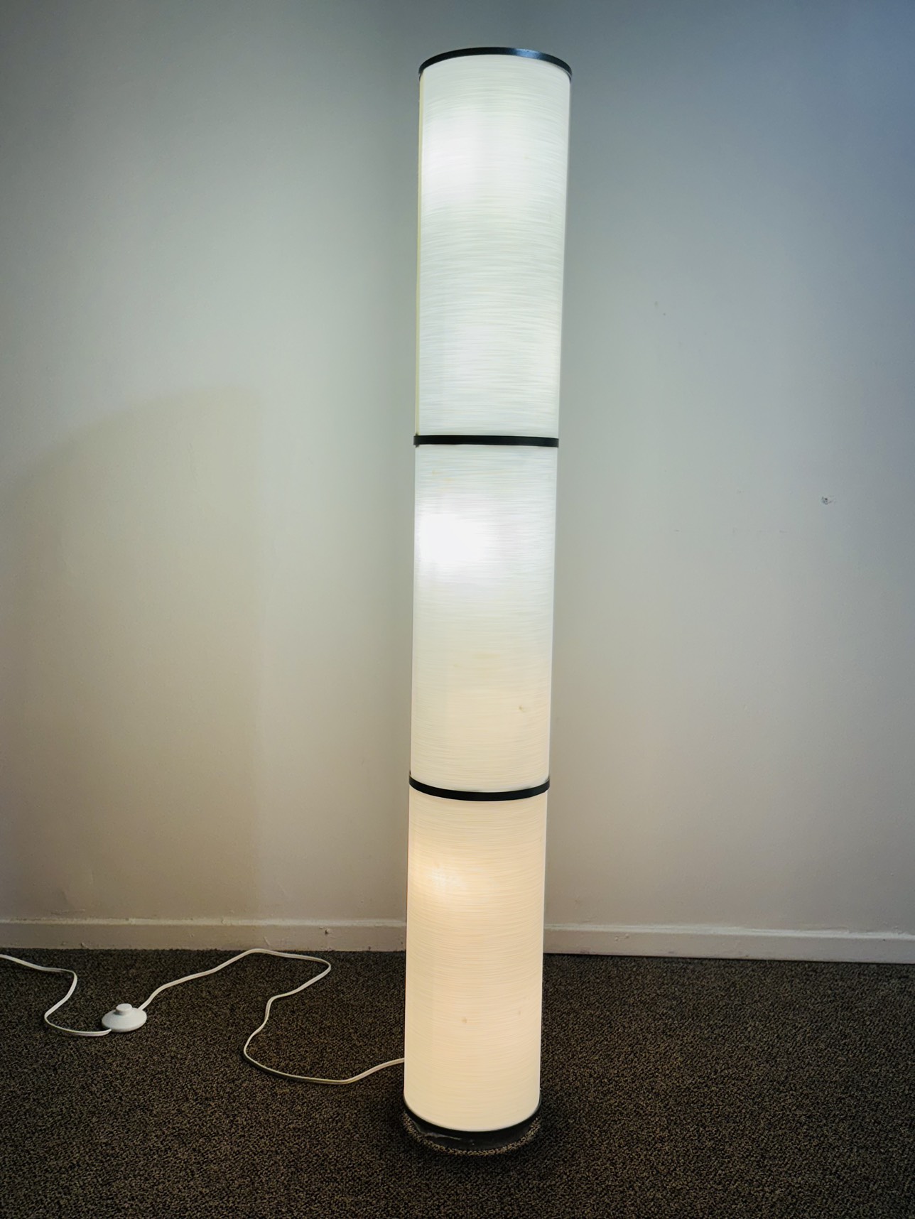 IKEA floor lamp (white) - photo 3