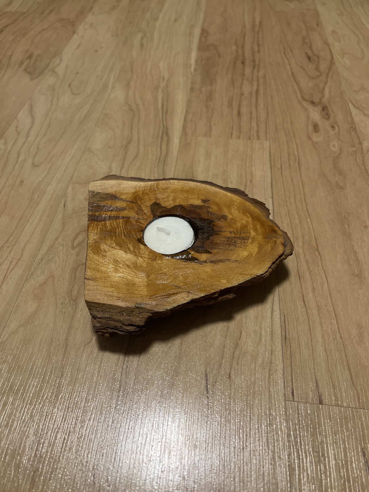 Wooden Candle Holder 🏒