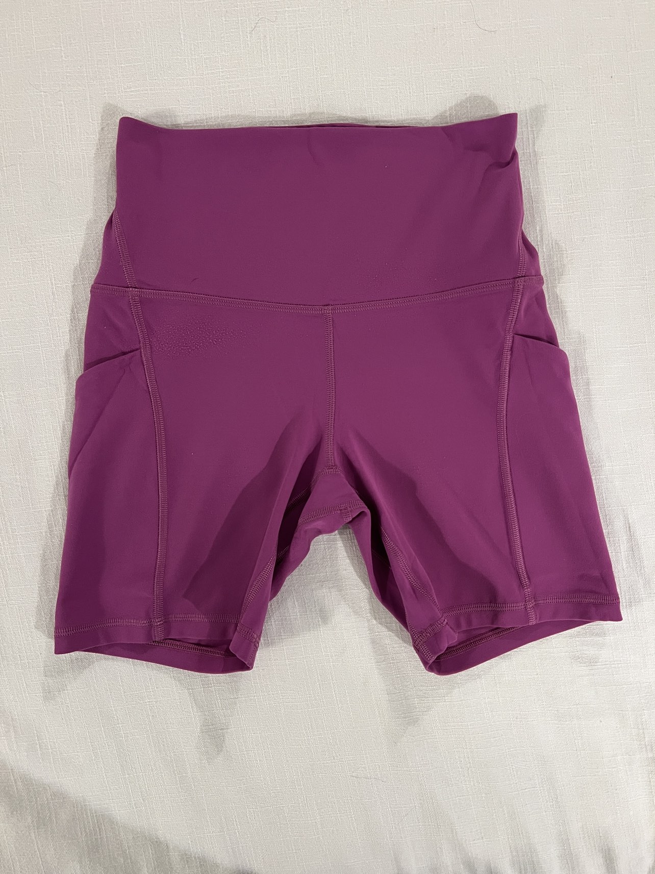 Lululemon Align high-rise short with pockets 6” (workout shorts)