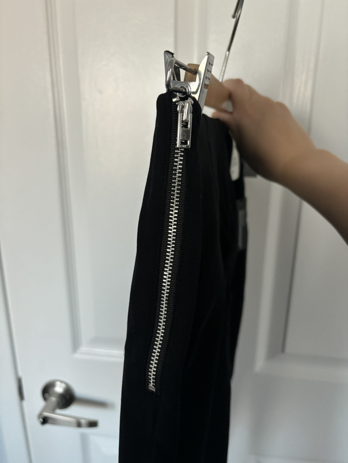 NWT Aritzia black pants - photo 4