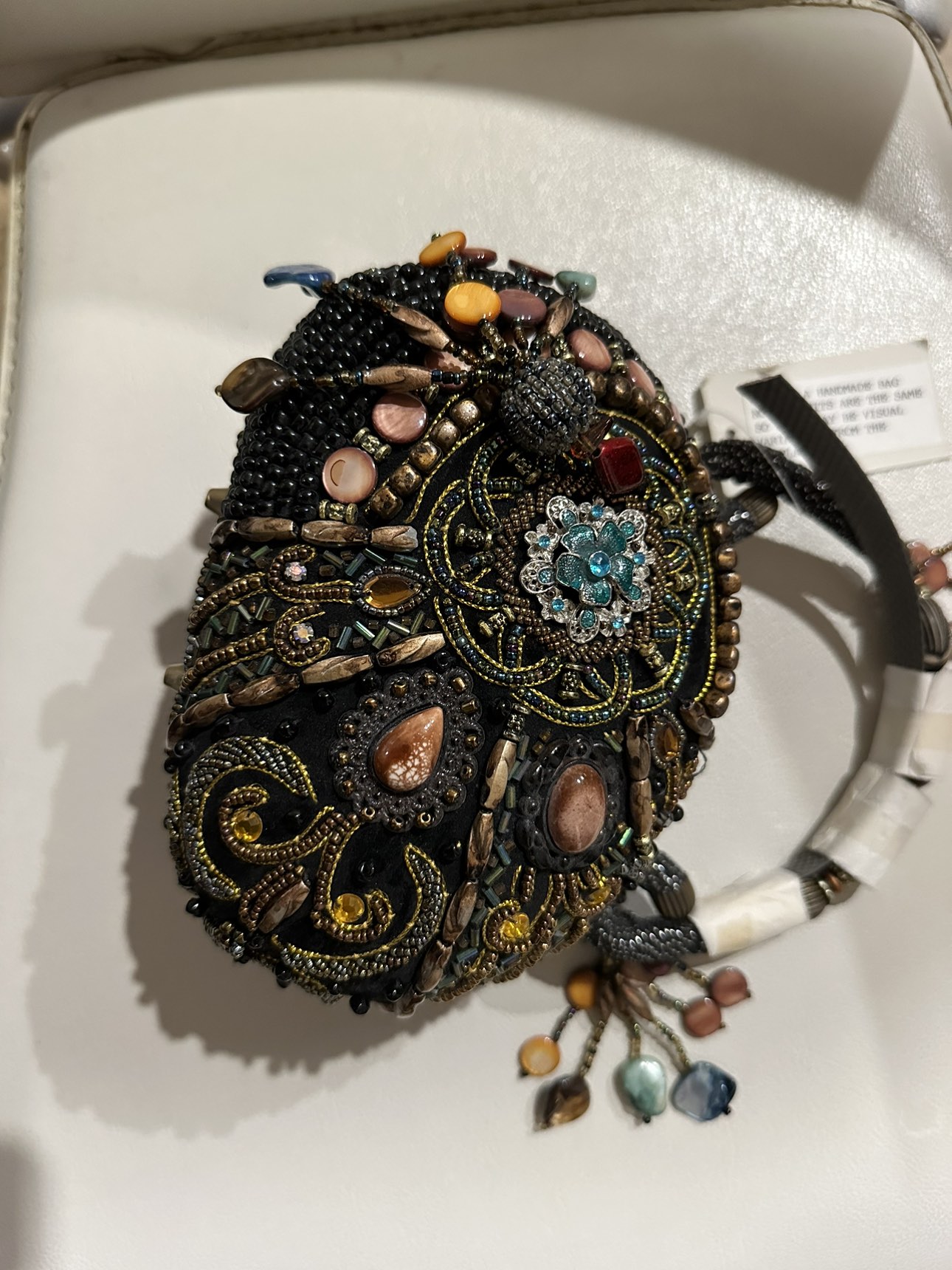 Handmade purse image indicator(2)