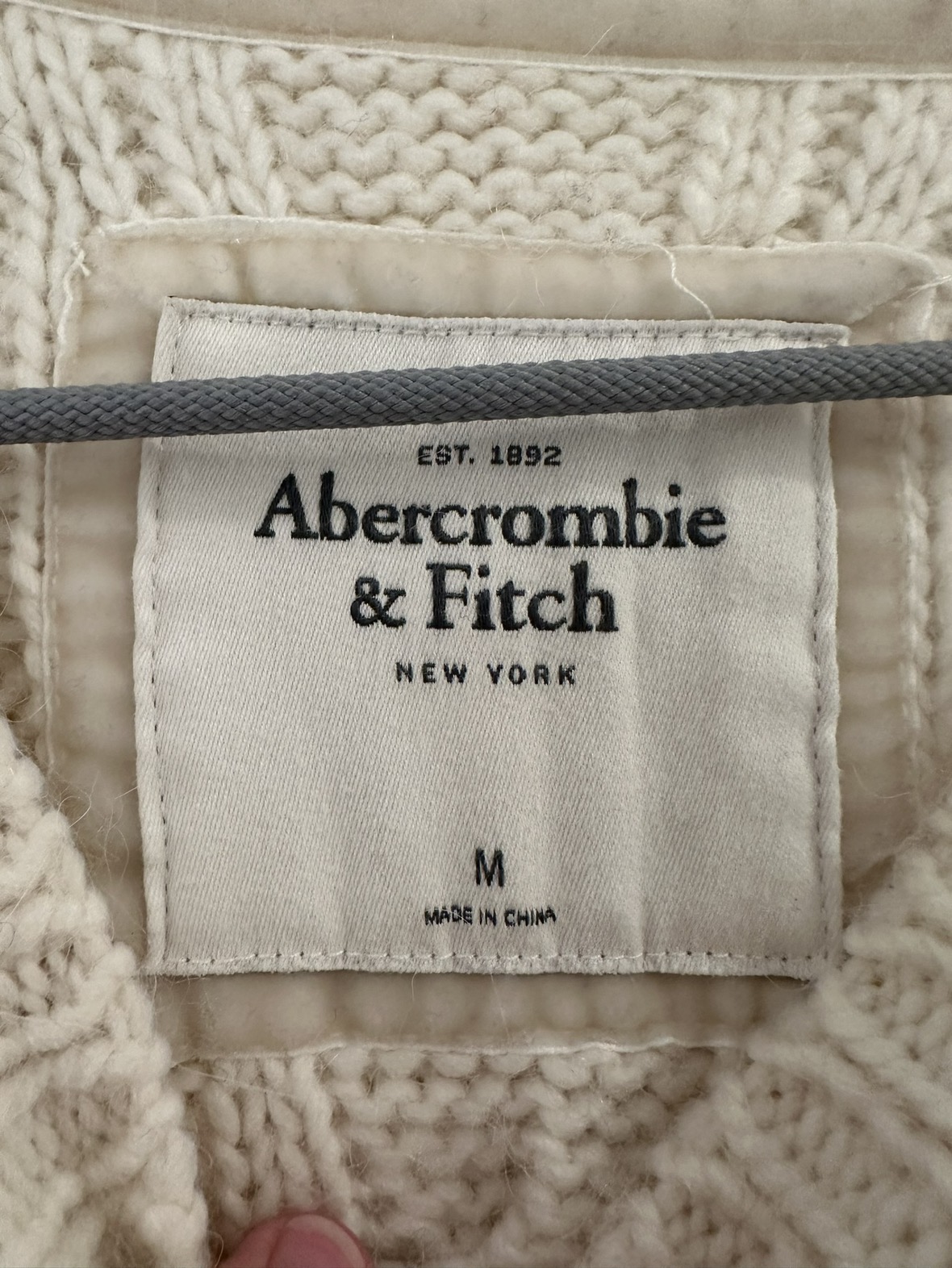 A&F Abercrombie and Fitch Sweater image indicator(3)