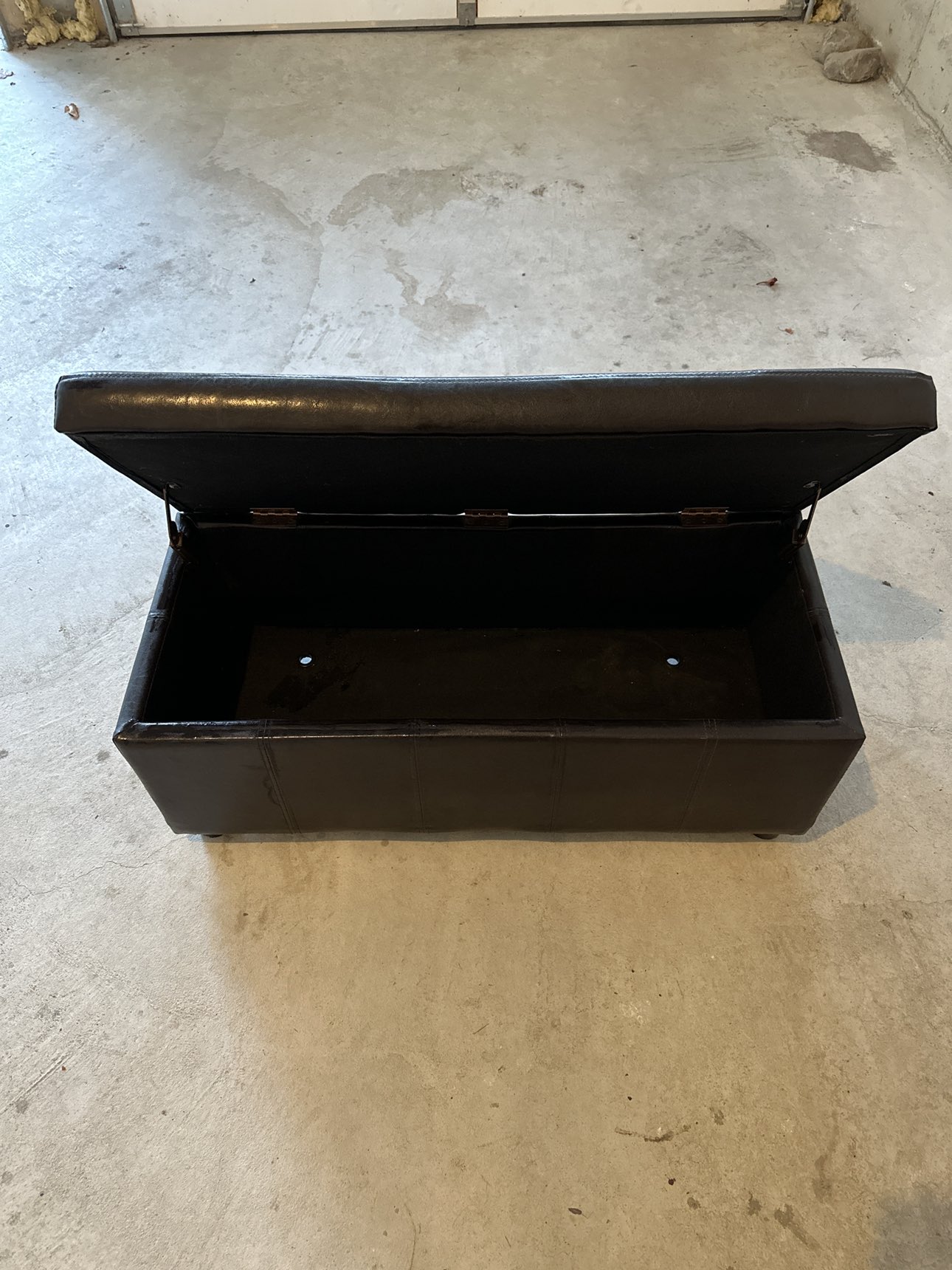 Bench - photo 3