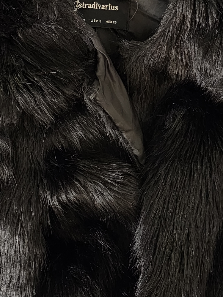 stradivarius Faux Fur Short Coat - photo 2