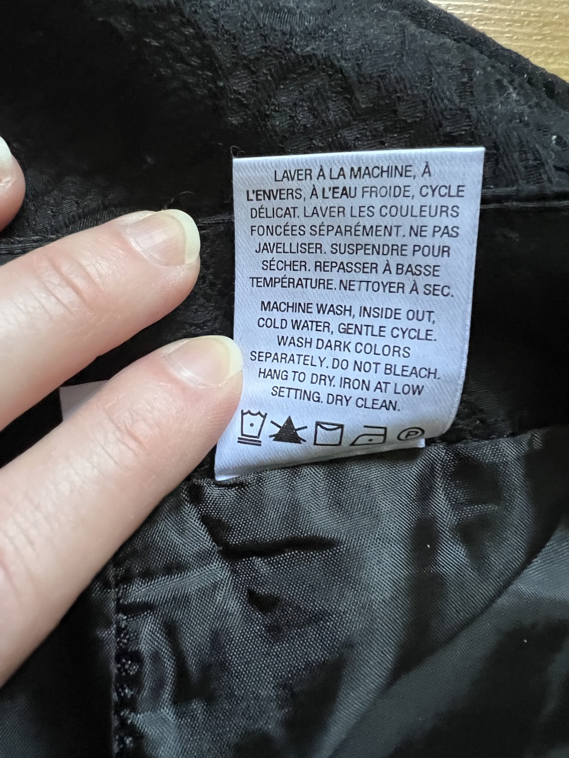 Reitmans midi black skirt image indicator(4)